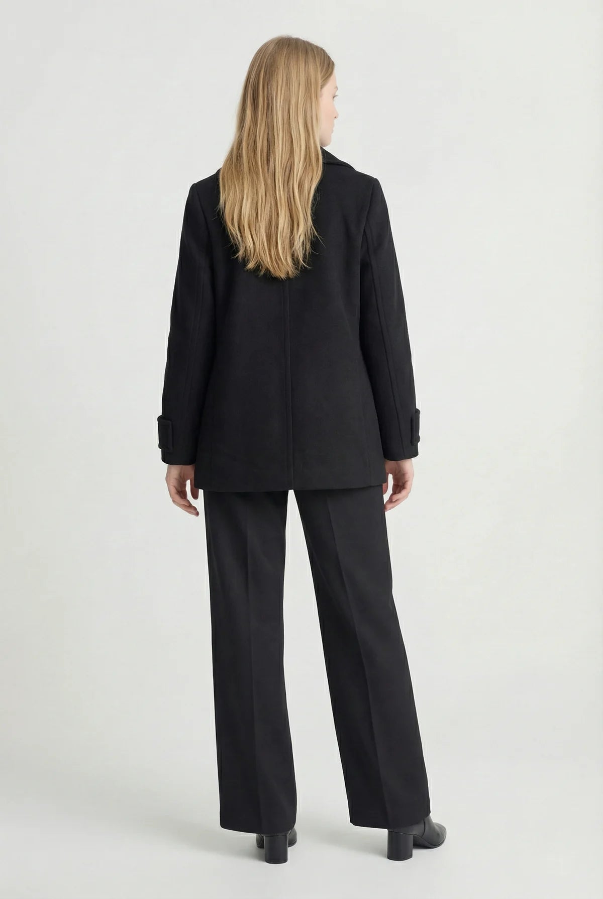 قاپوتی کورتی کشمیری ئافرەتان