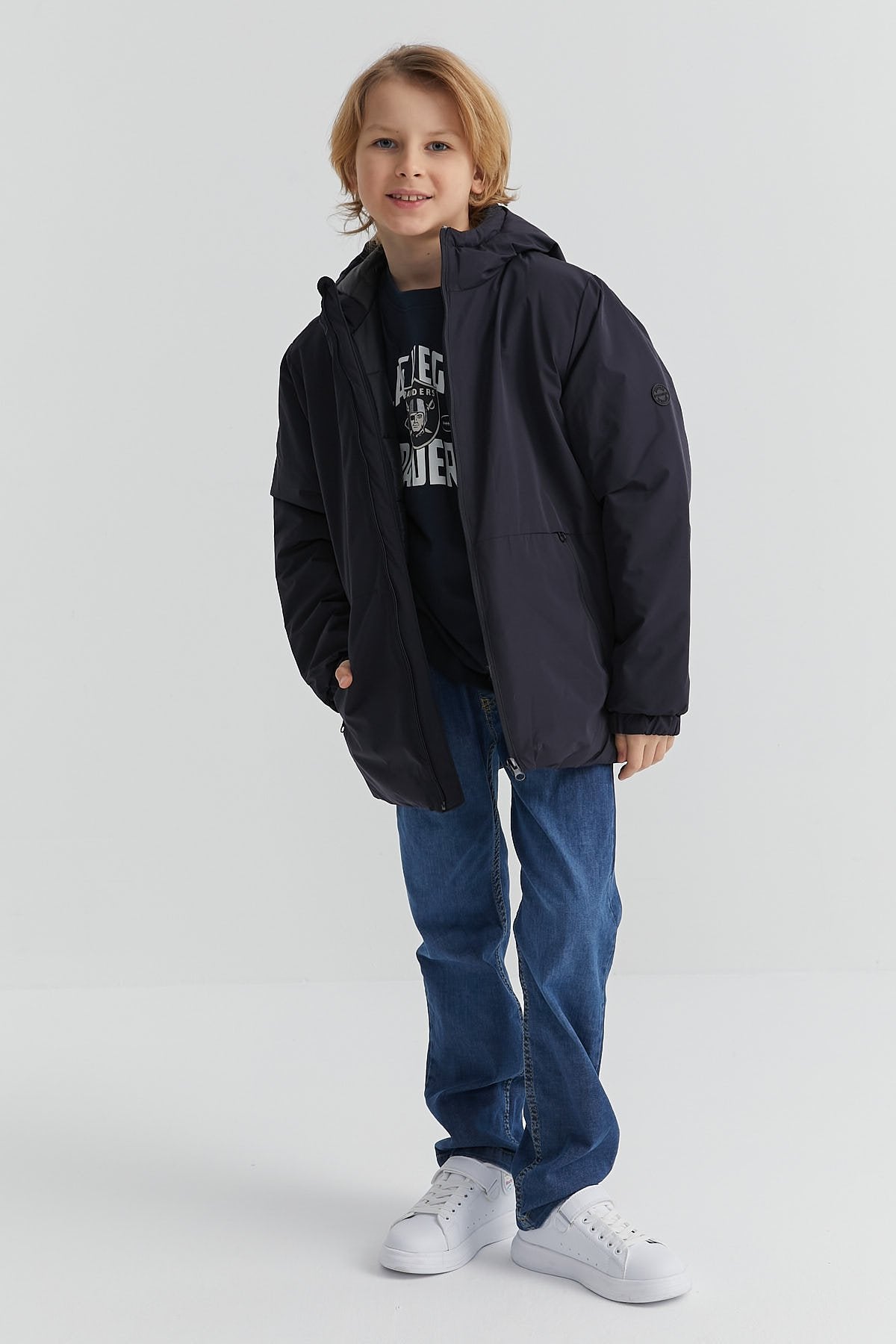 معطف للأولاد بغطاء للرأس