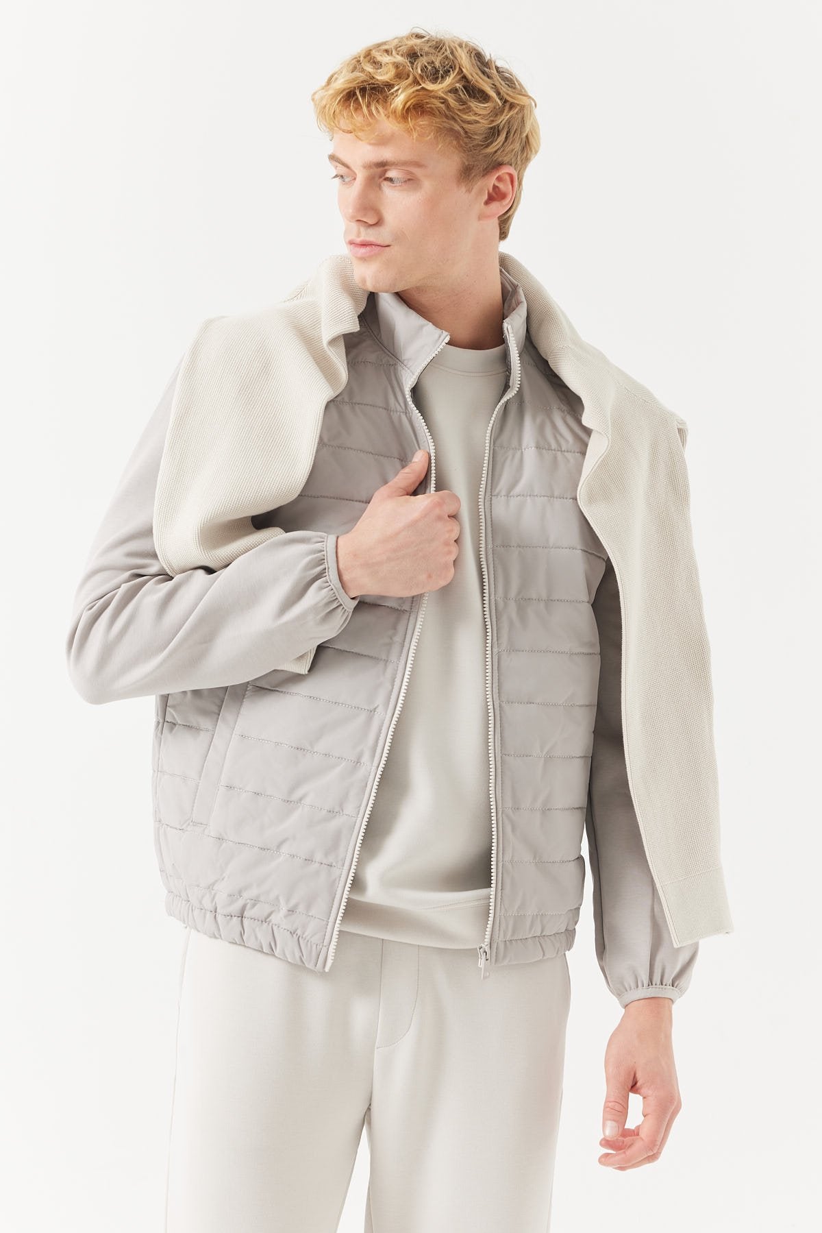 معطف رجالي رقيق