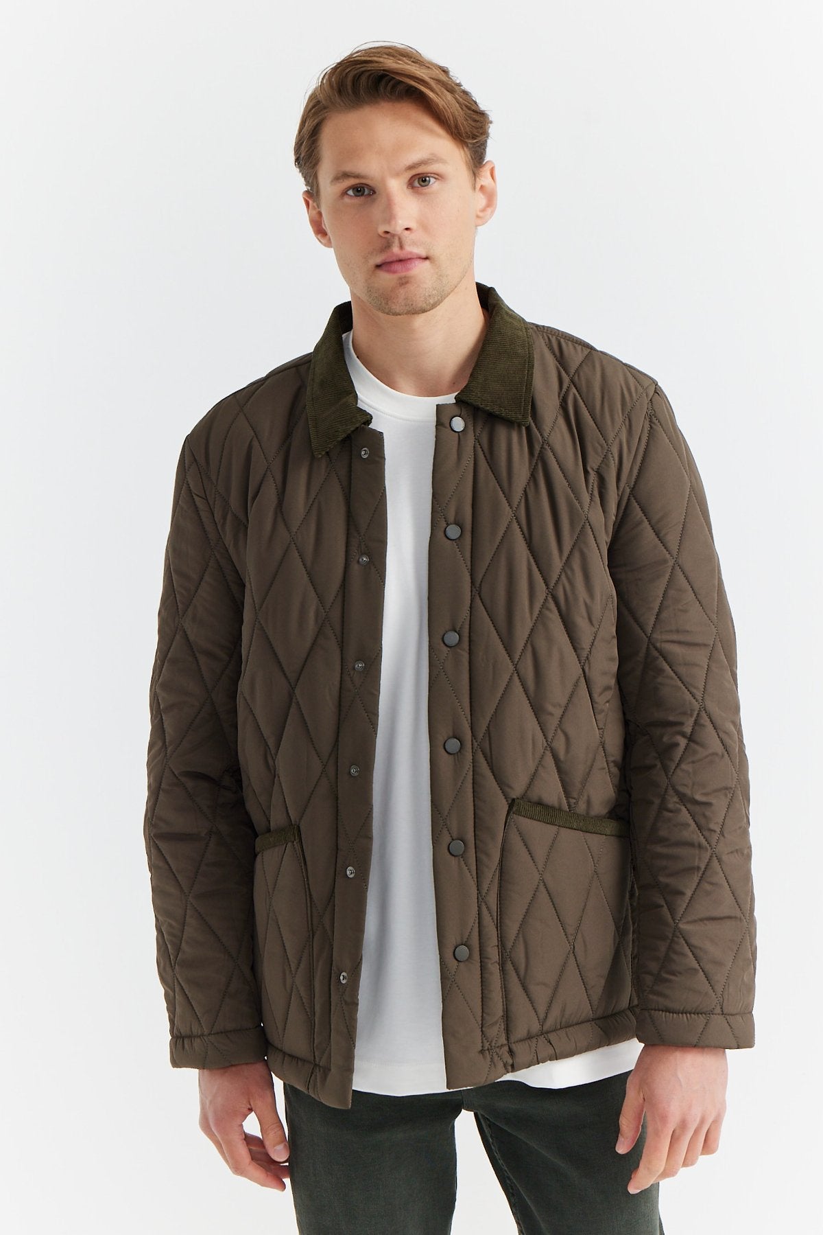 Men's Contrast Collar Quilted Coat