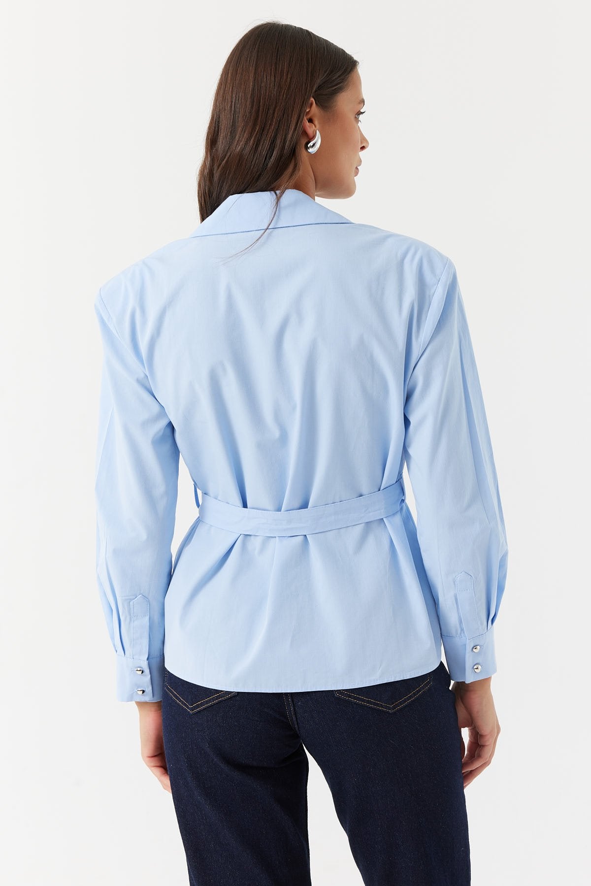 قميص نسائي بحزام