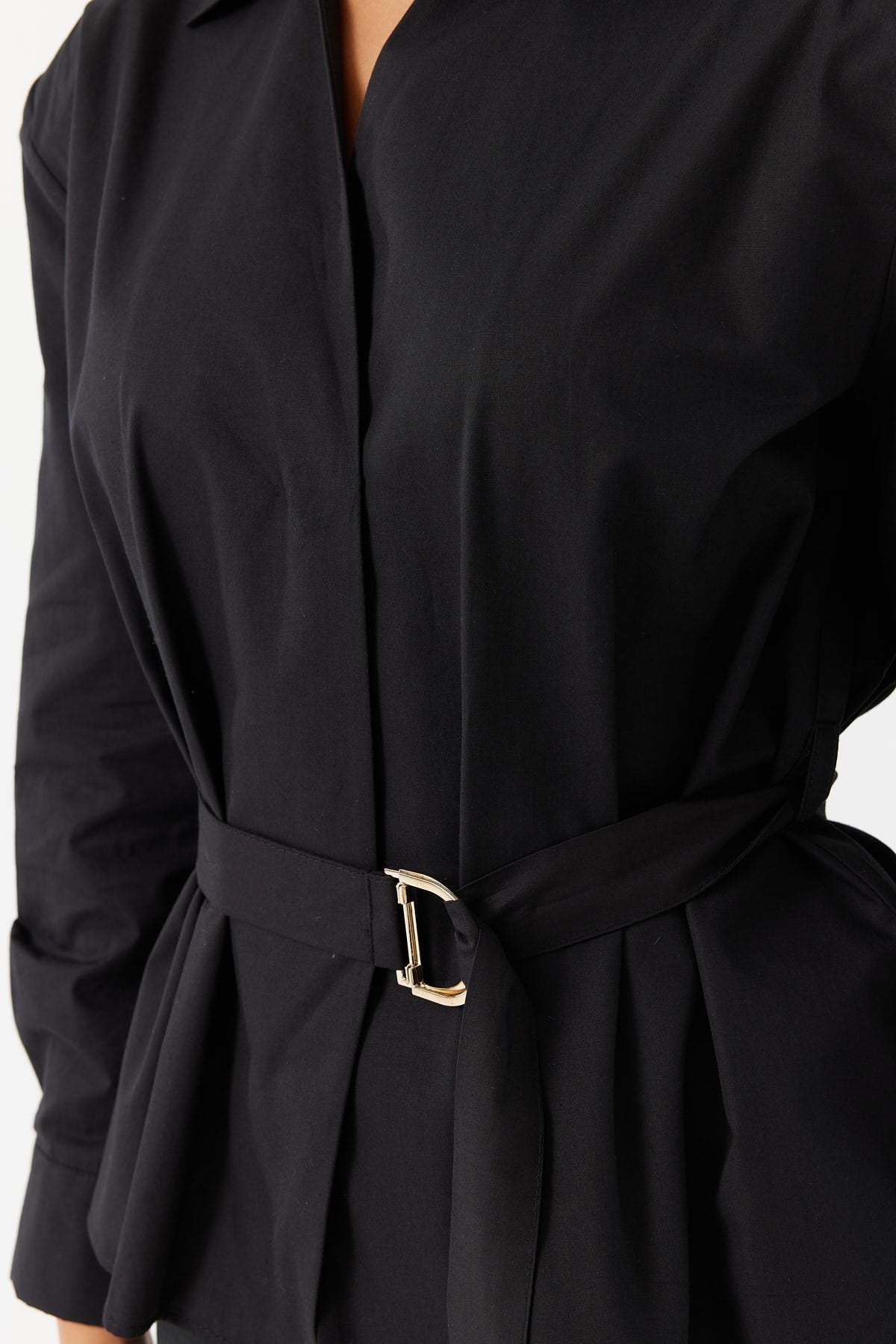 قميص نسائي بحزام