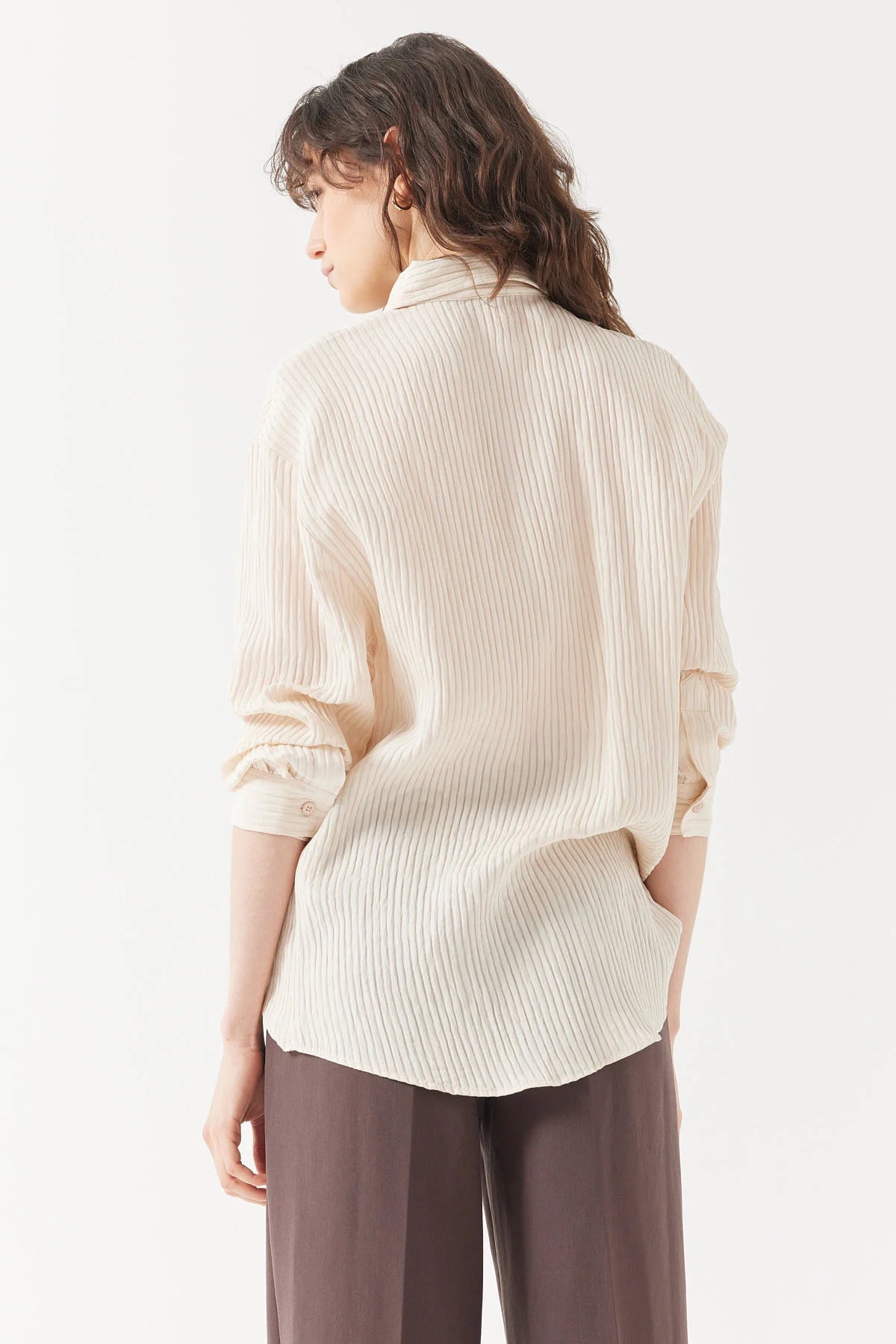 Kadın Dokulu Gömlek