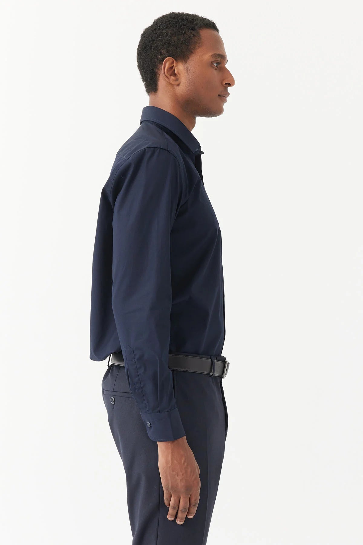 قميص رجالي عادي