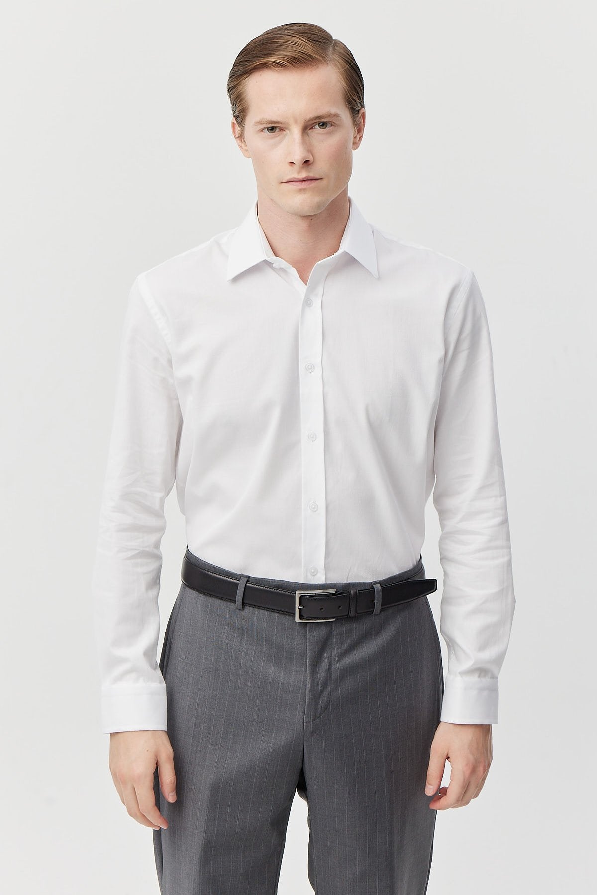 قميص رجالي كلاسيكي