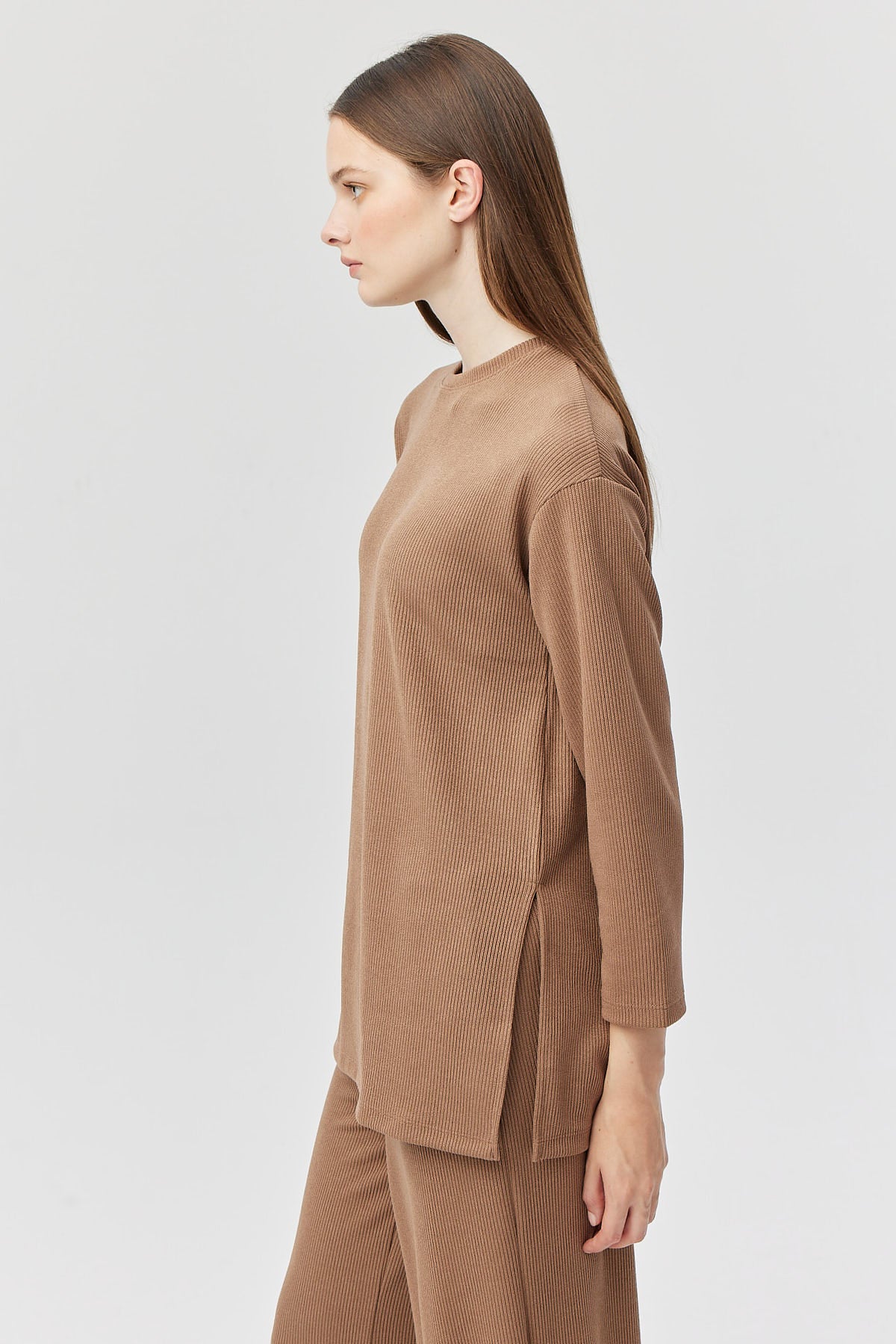 تونيك نسائي مضلع بفتحة