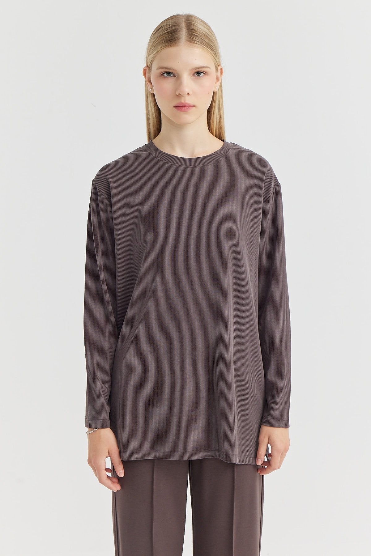 تونيك نسائي رفيع مضلع