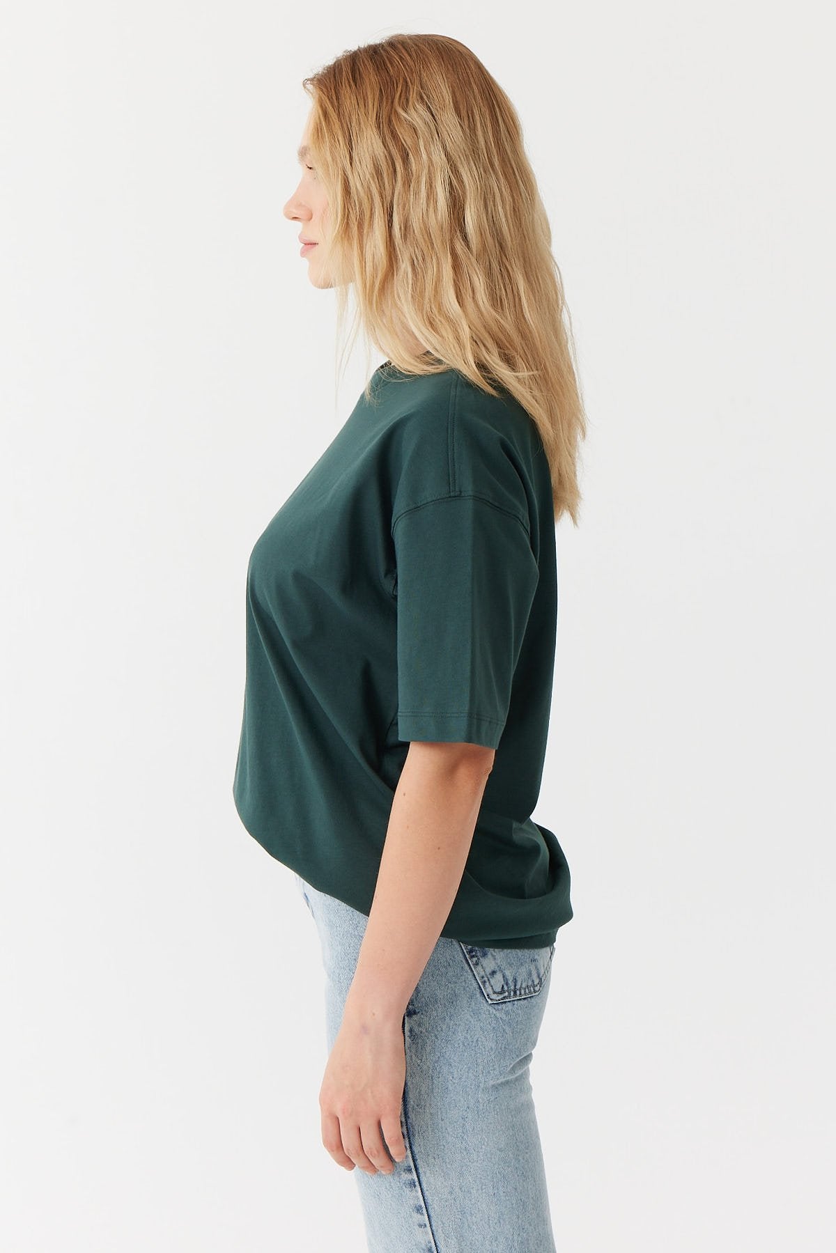 تي شيرت نسائي أساسي