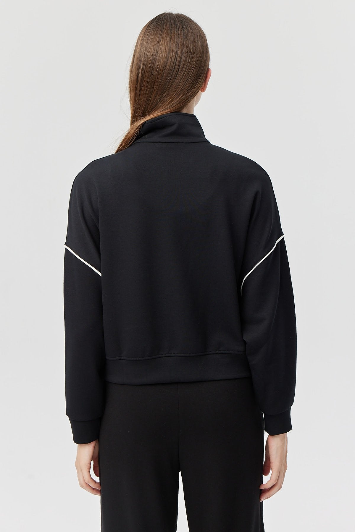 Women's Contrast Detailed Zippered Sweat Top