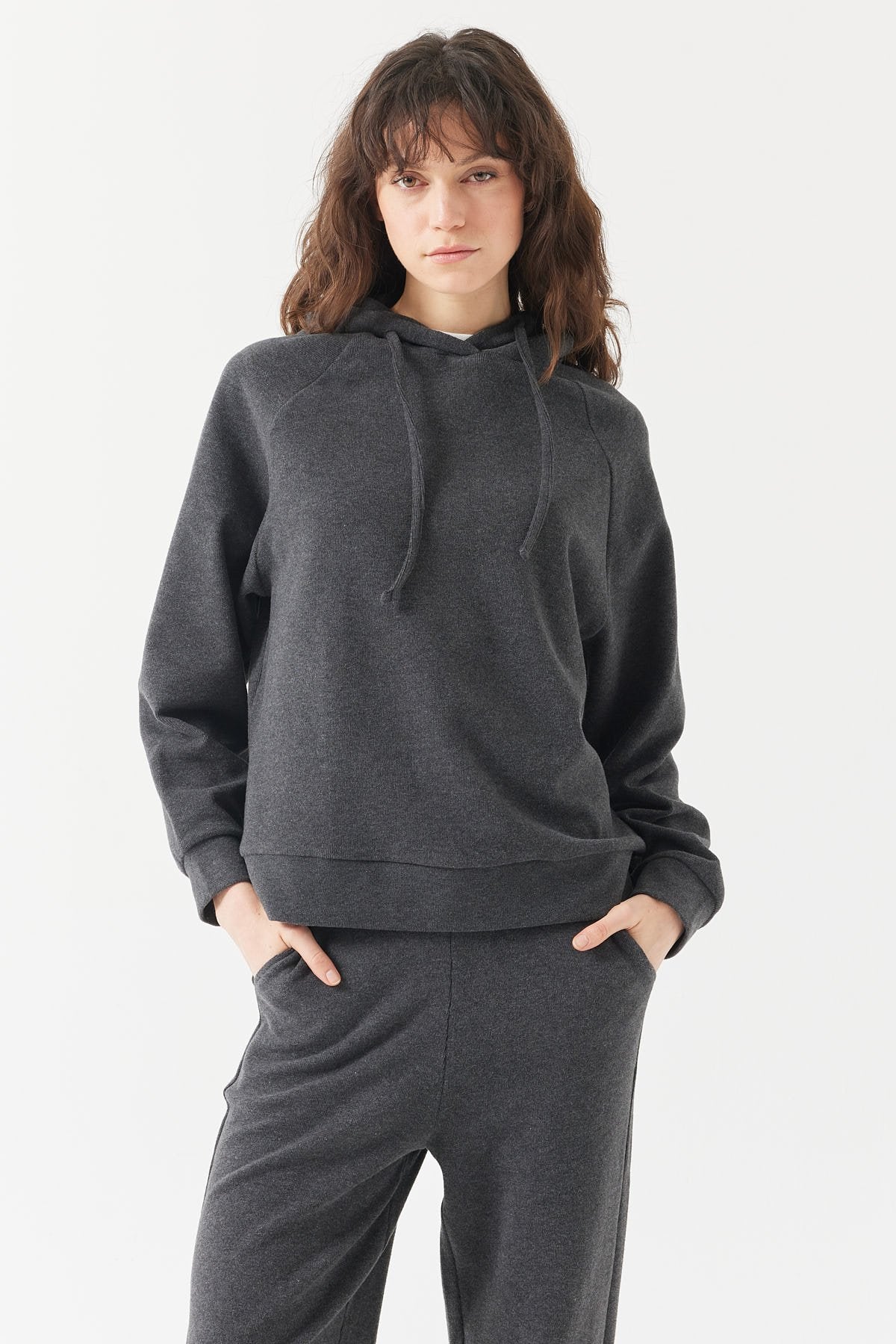 Kadınlar İçin Basic Kapüşonlu Sweatshirt