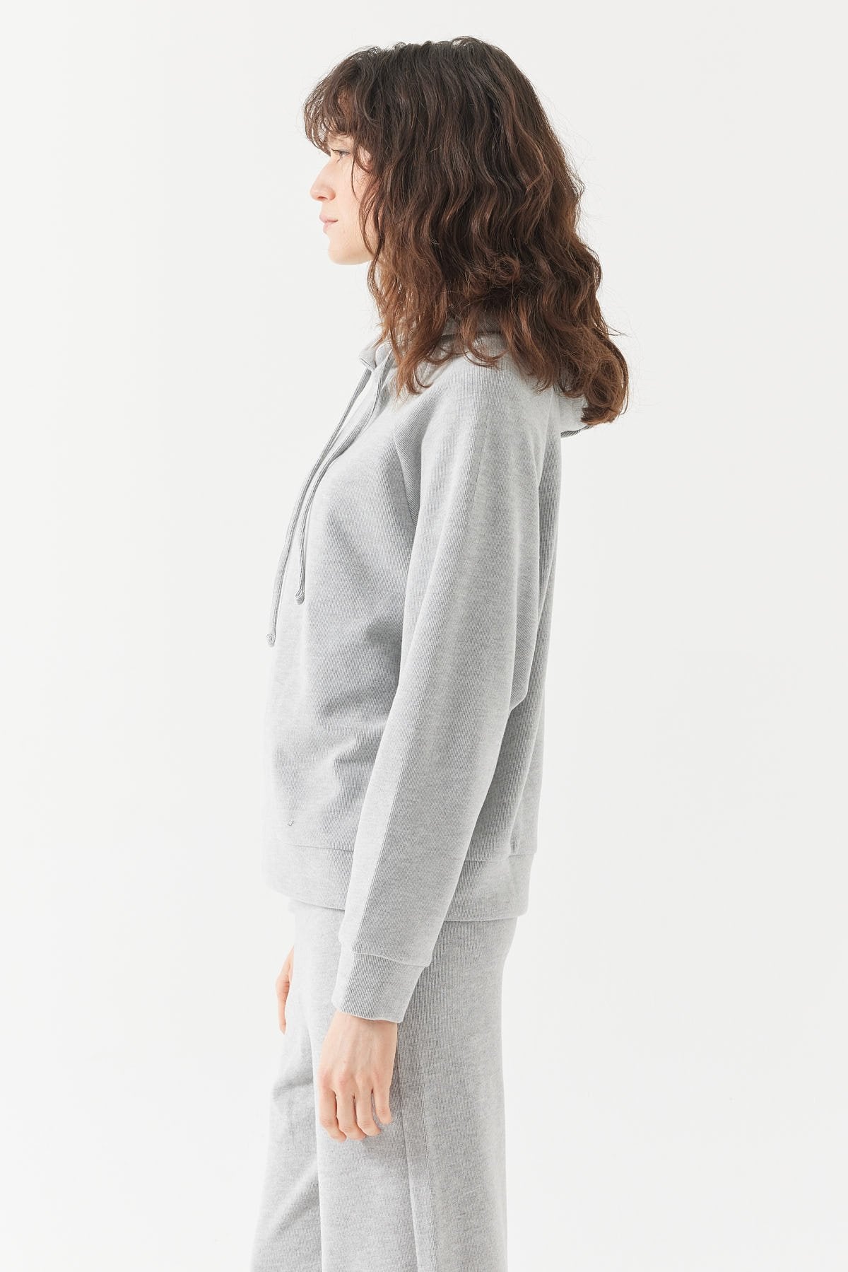 Women's Basic Hooded Sweatshirt