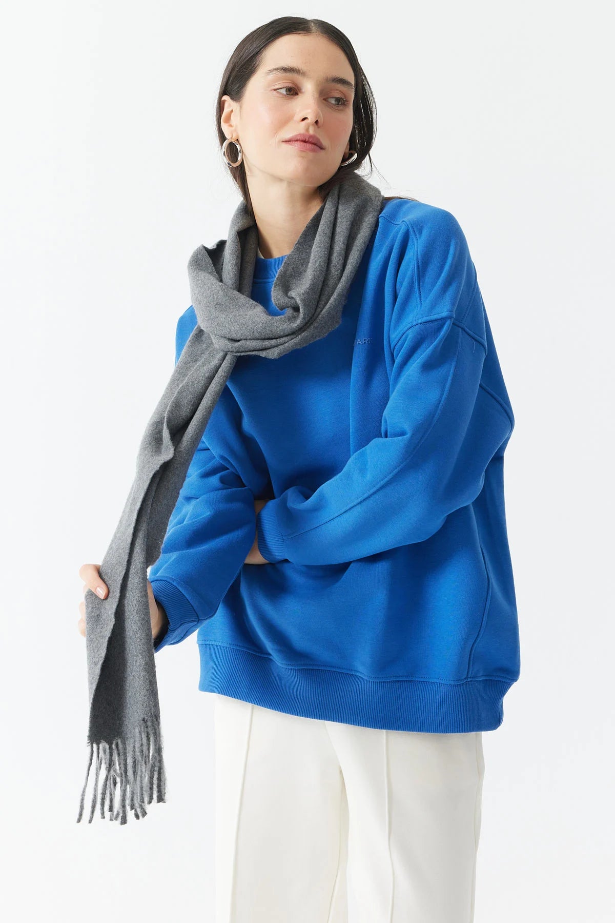 Women's Basic Sweatshirt