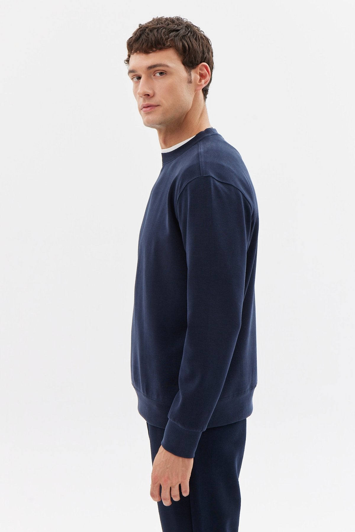 سويت شيرت أساسي للرجال