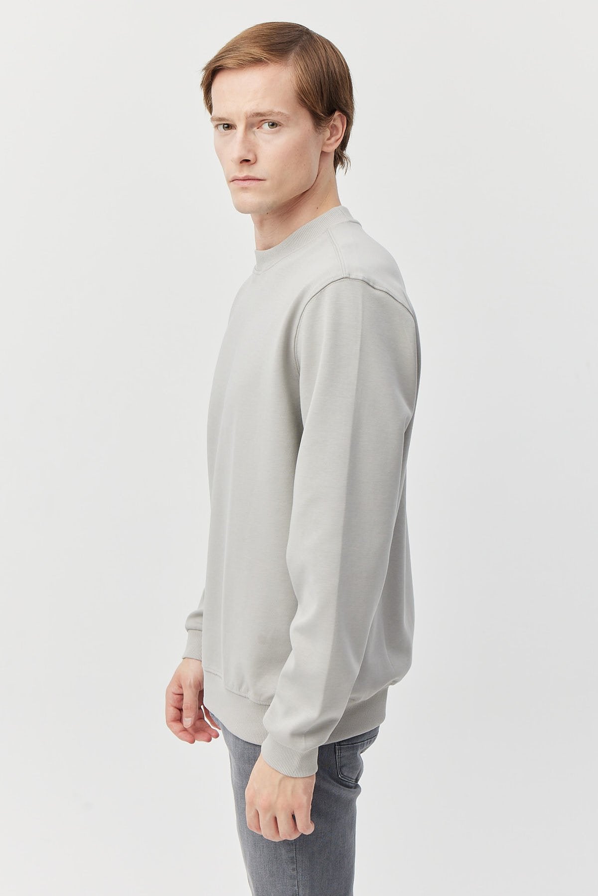 Erkek Yuvarlak Yaka Sweatshirt