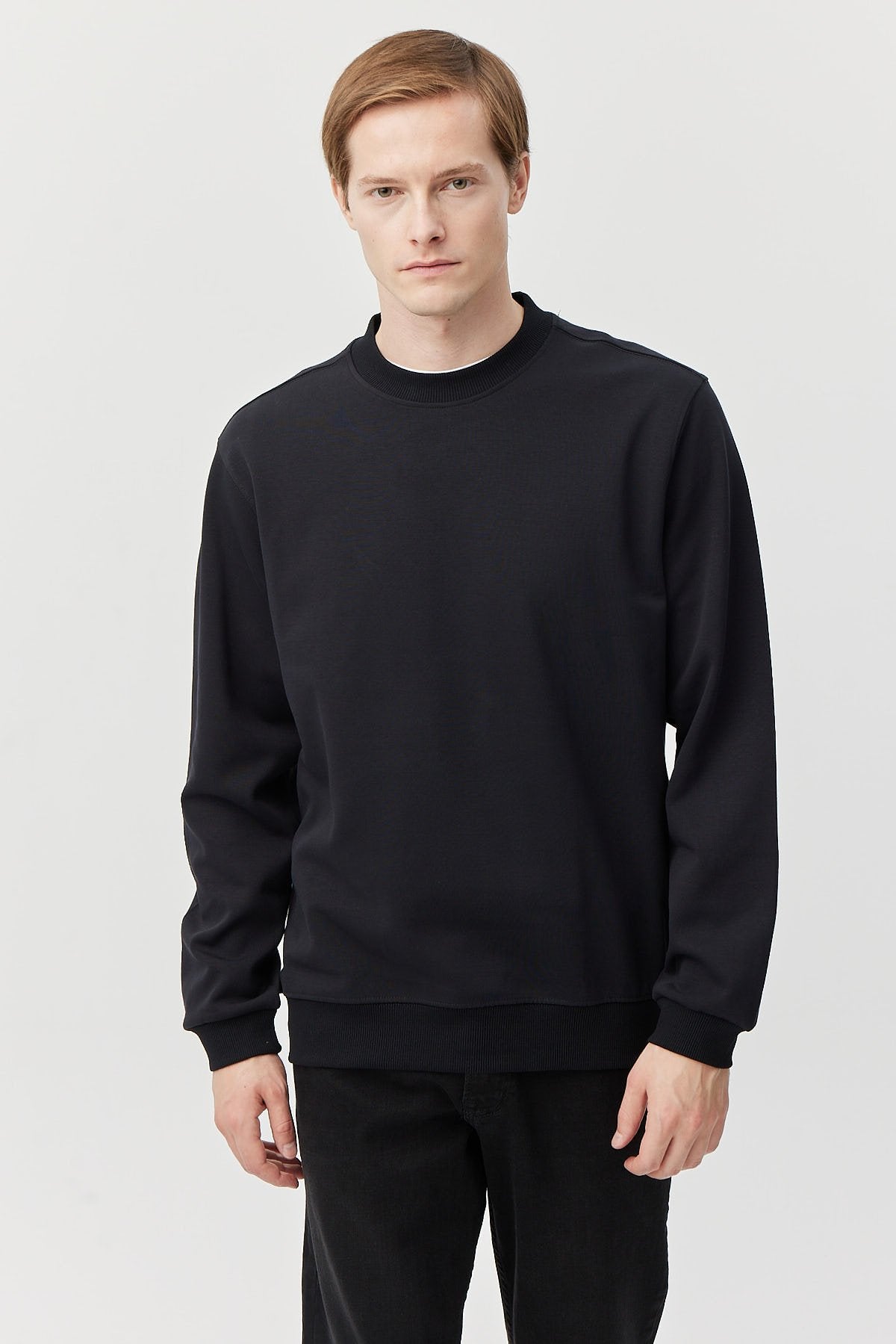 Erkek Yuvarlak Yaka Sweatshirt