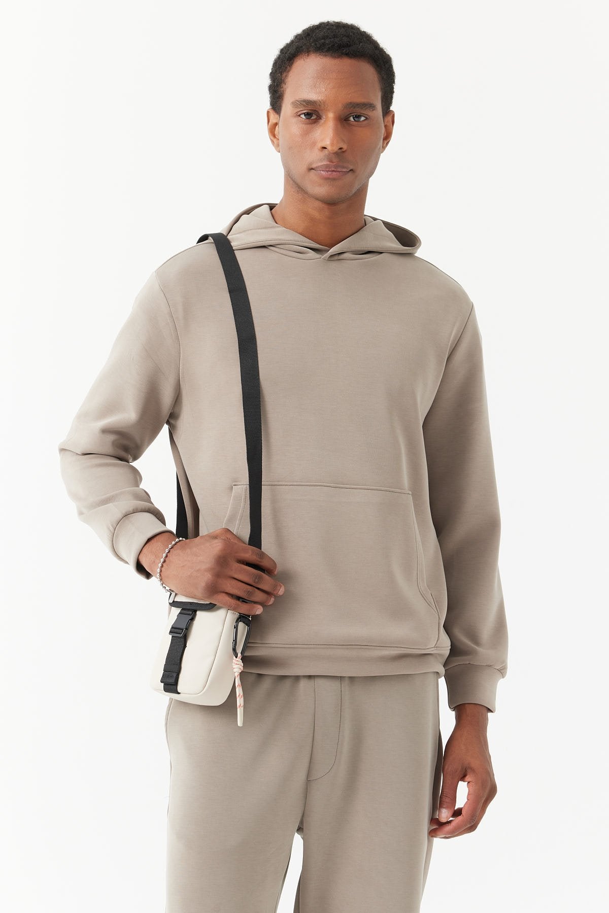 Erkek Kapüşonlu Sweat Üst