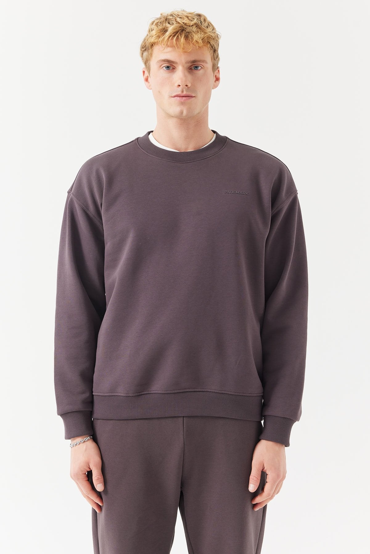 سويت شيرت رجالي أساسي