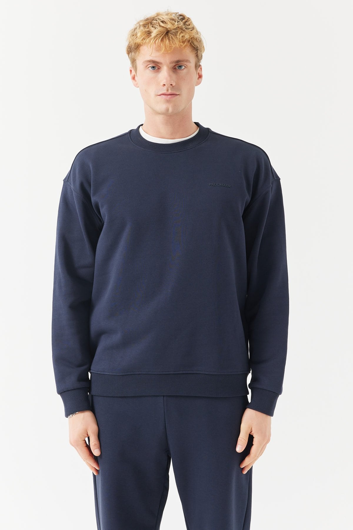 سويت شيرت رجالي أساسي