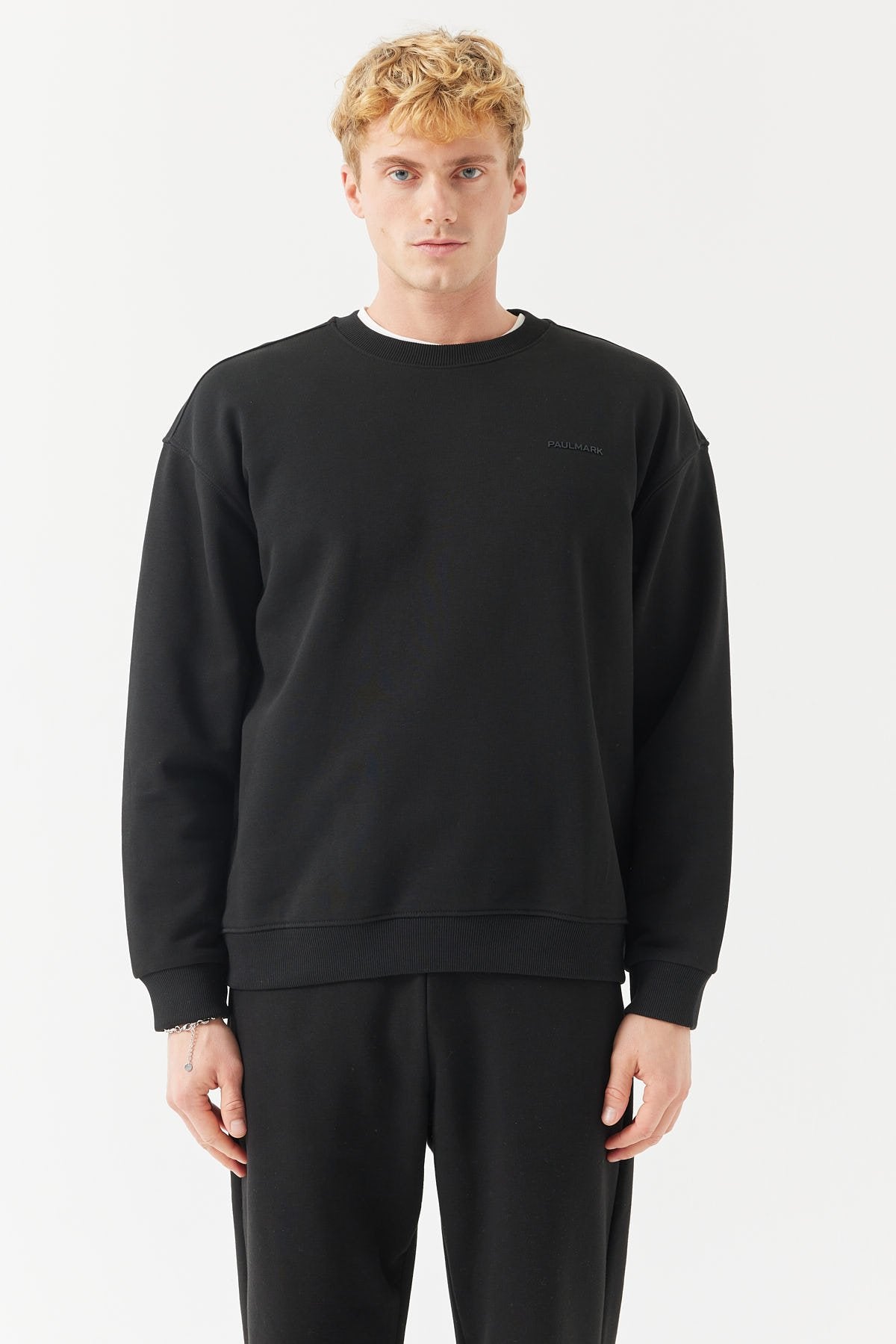 سويت شيرت رجالي أساسي