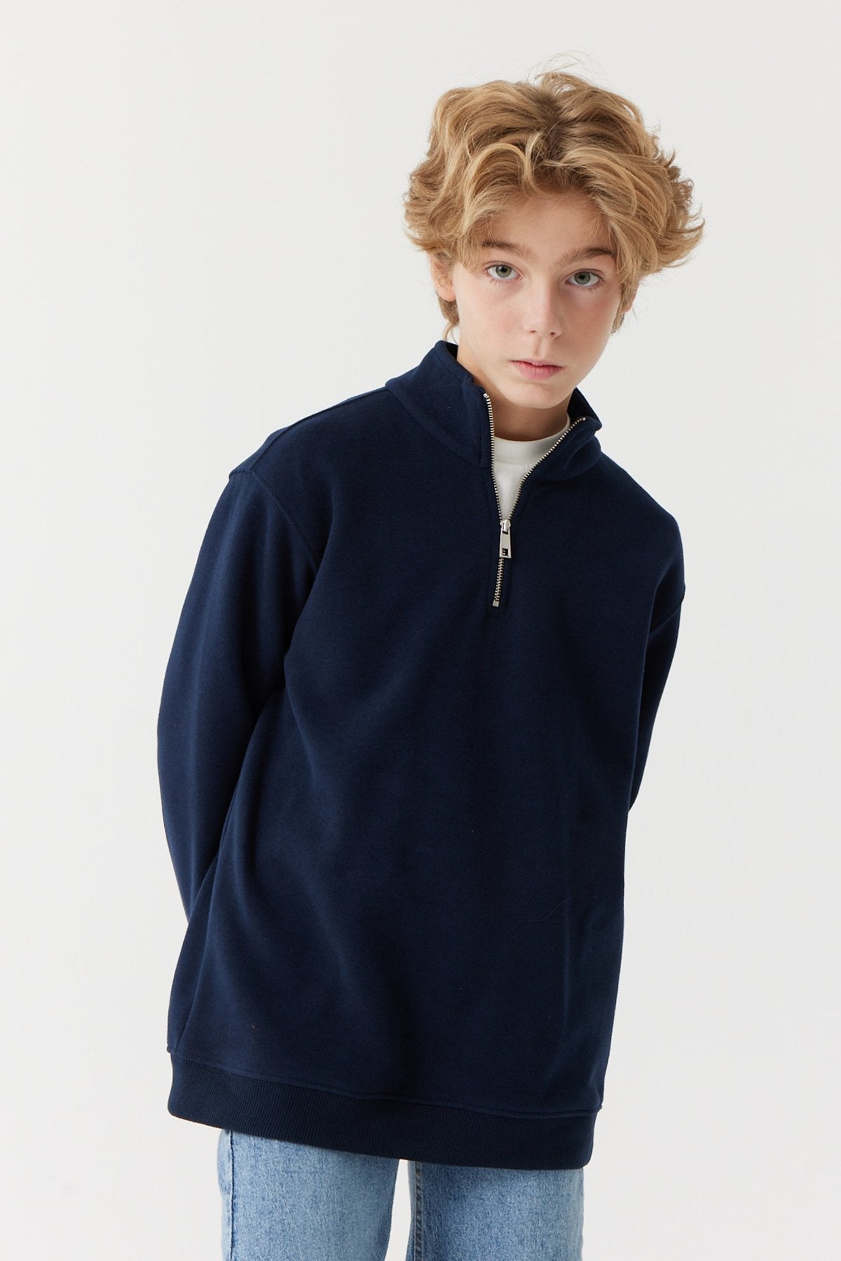Erkek Çocuk Yakası Fermuarlı Sweat Üst