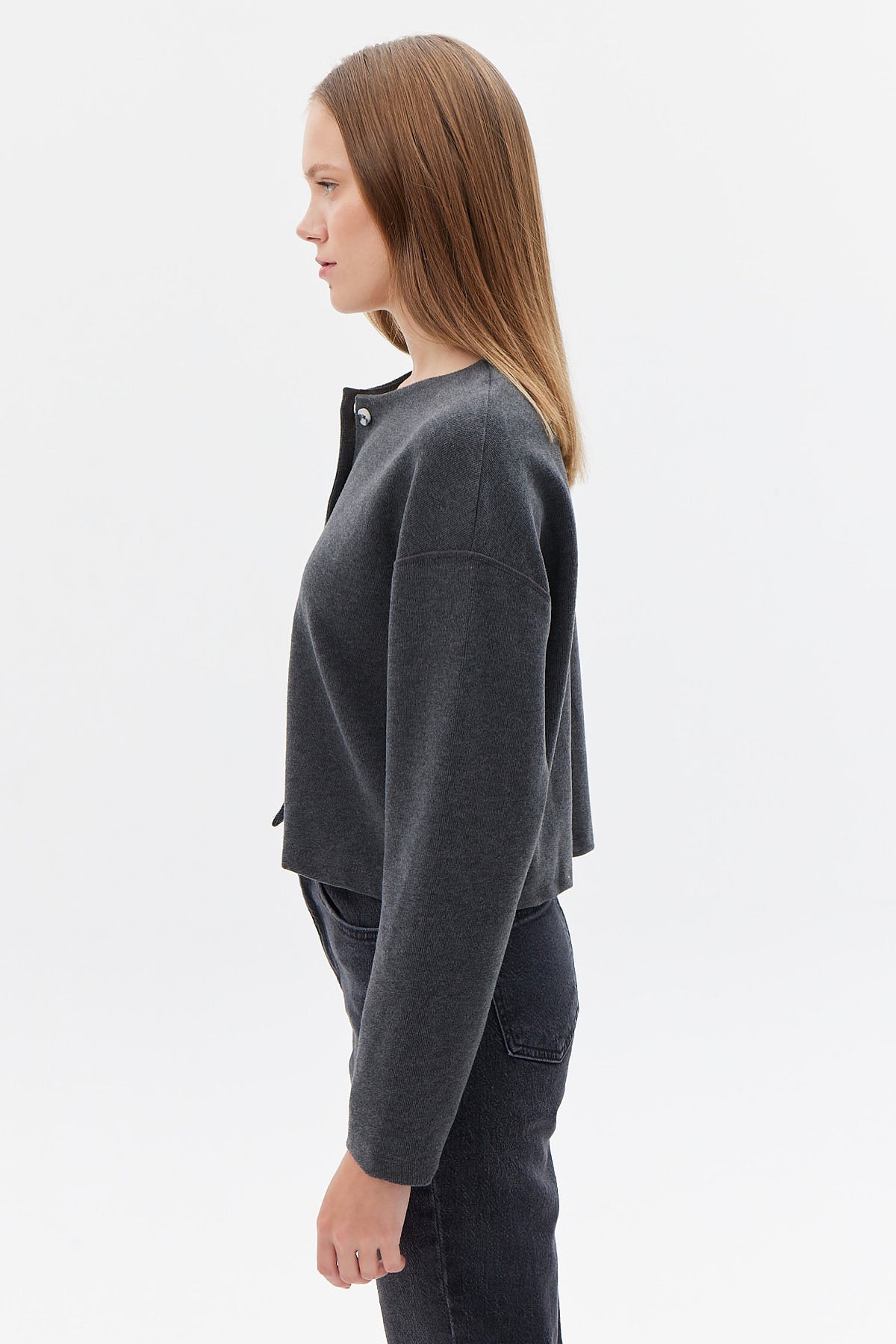 کاردیگانی بەدوگمەی ئافرەتان