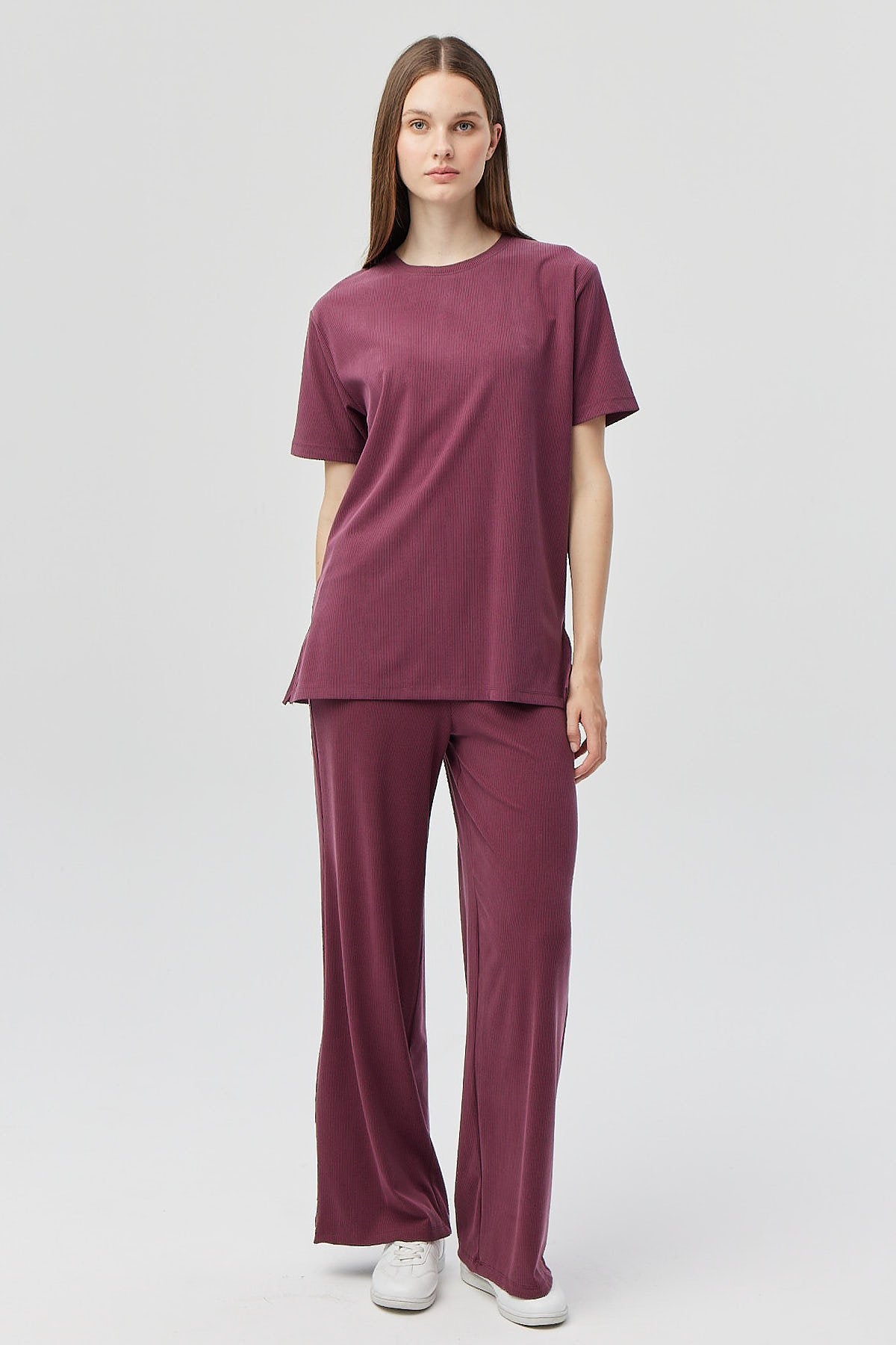 بنطلون نسائي محبوك رفيع مضلع