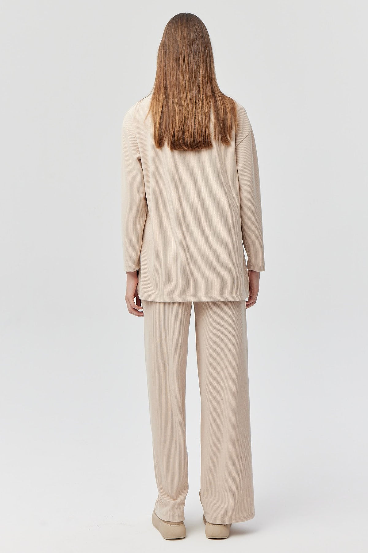 پانتۆڵی لاستیکی کەمەر گرێدراوی خانمان