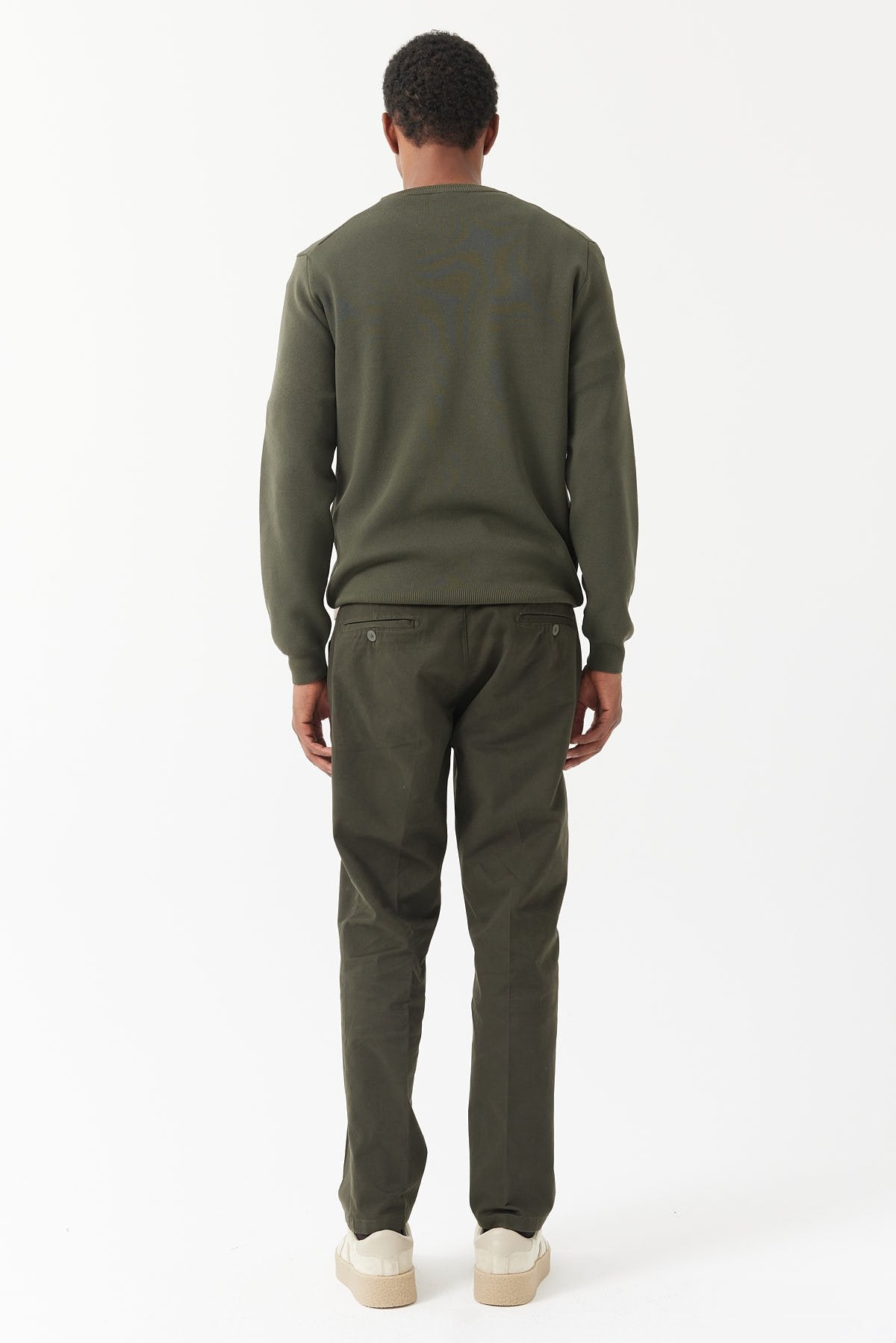 بنطلونات تشينو رجالية ضيقة