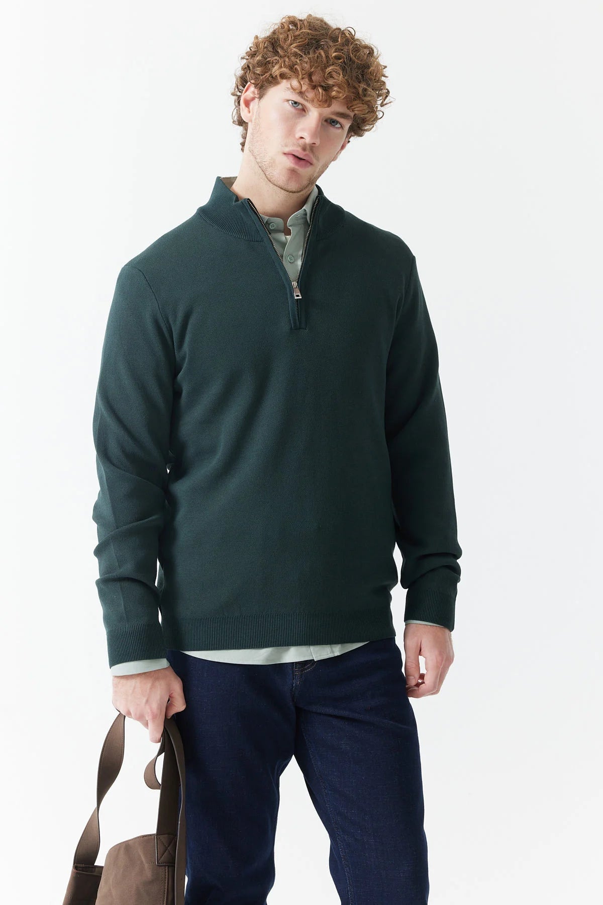 كنزة صوفية رجالية بسحاب وياقة عالية