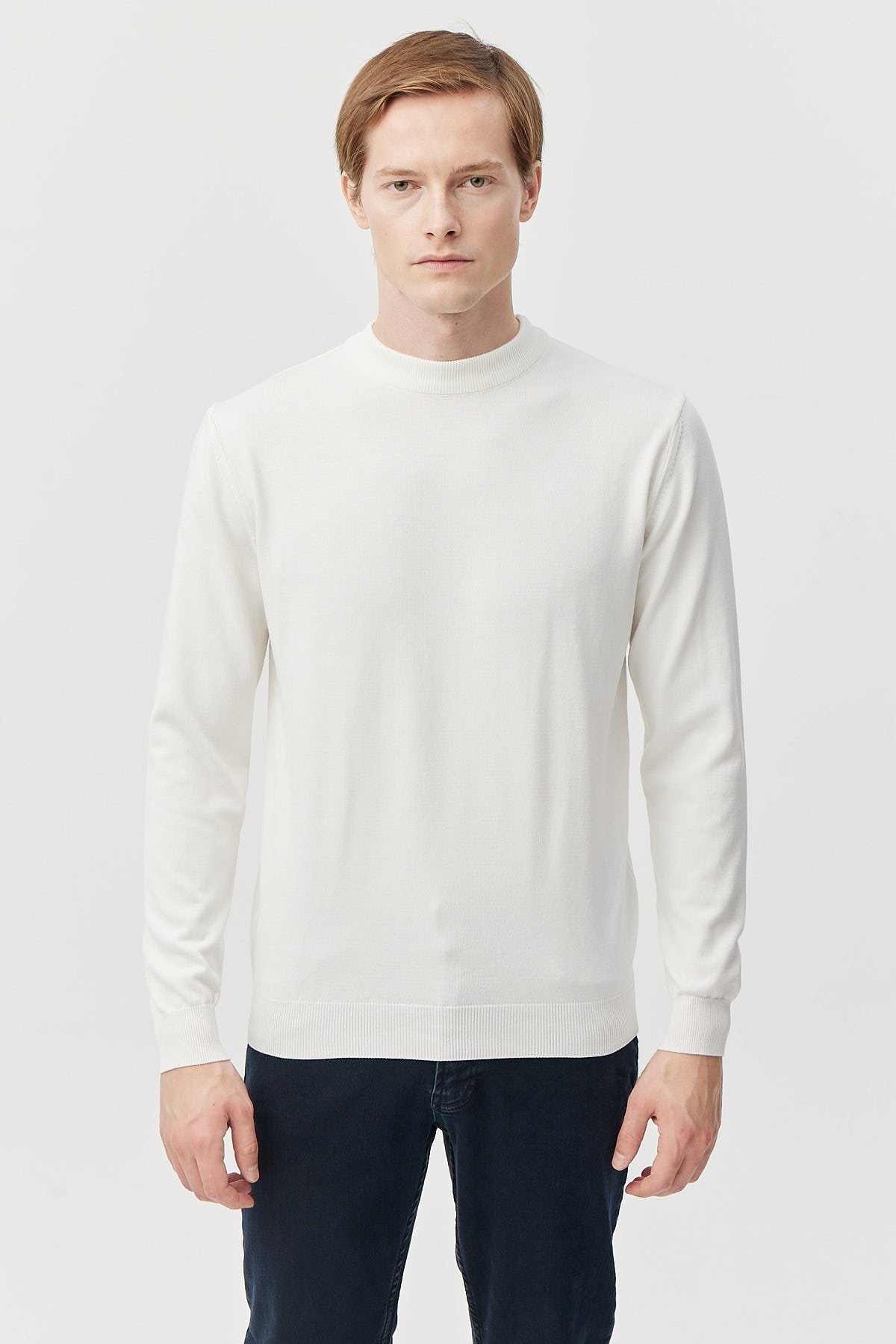 سویتر صوفي رجالية محبوكة برقبة دائرية