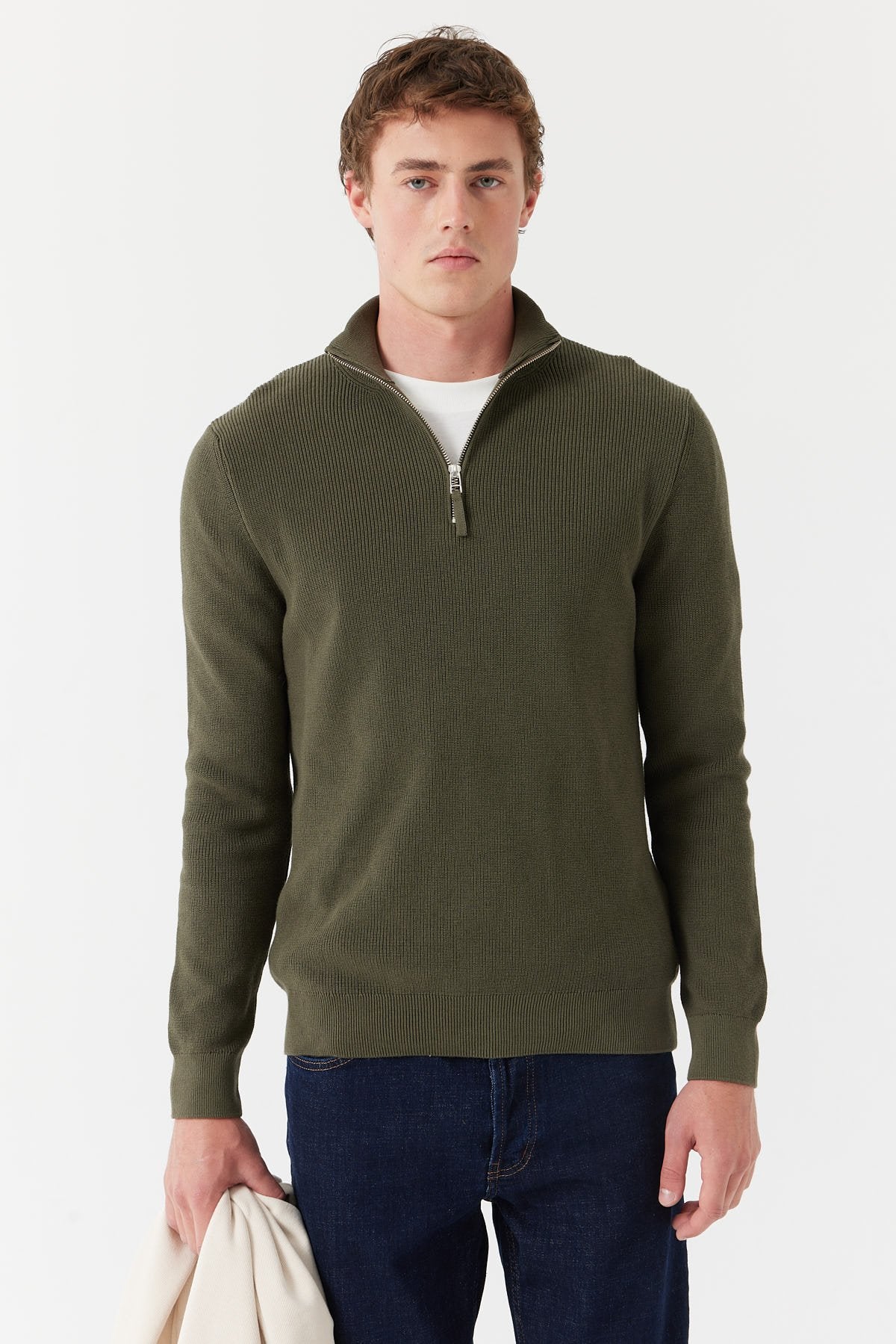 بلوزی چنراوی بە نیوزنجیری پیاوان