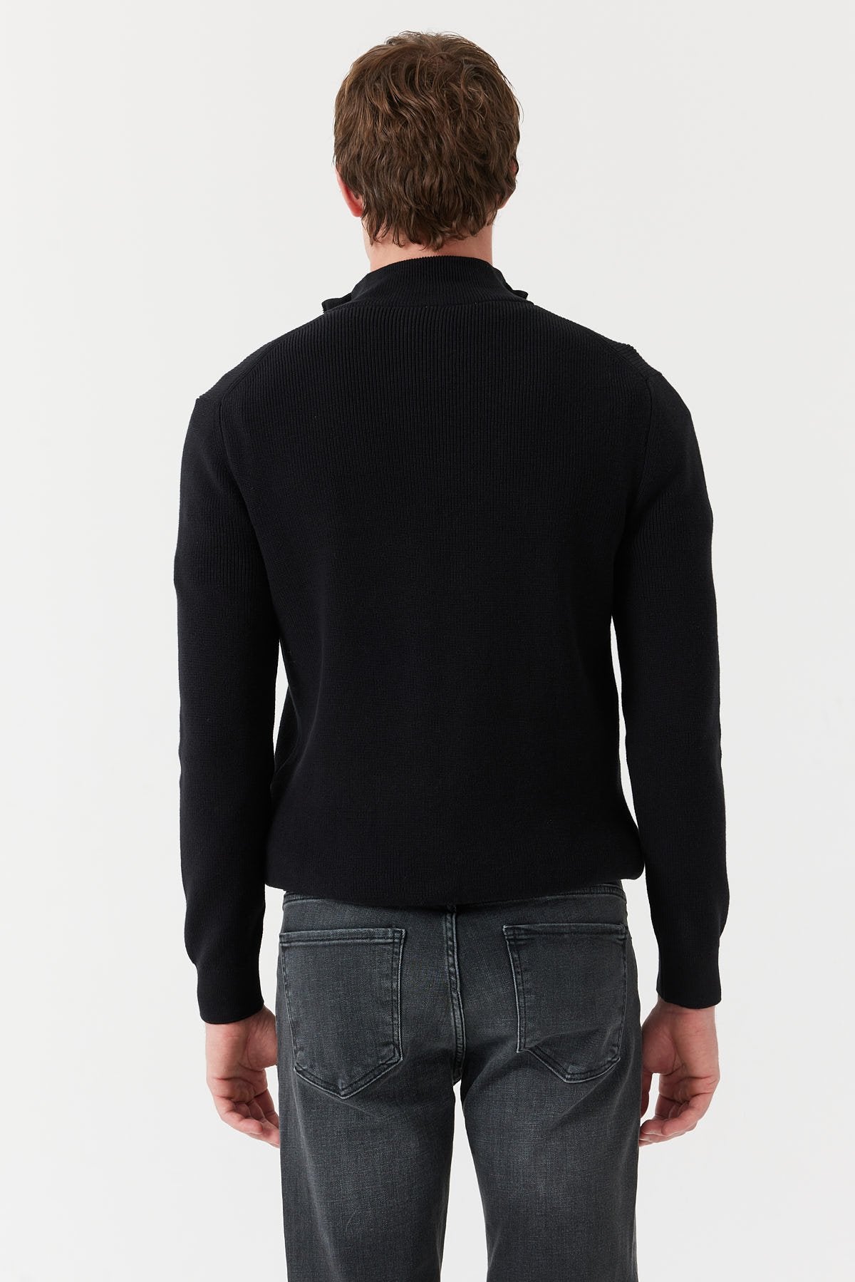 Men's Stand Collar Half Zipper Knitwear Sweater