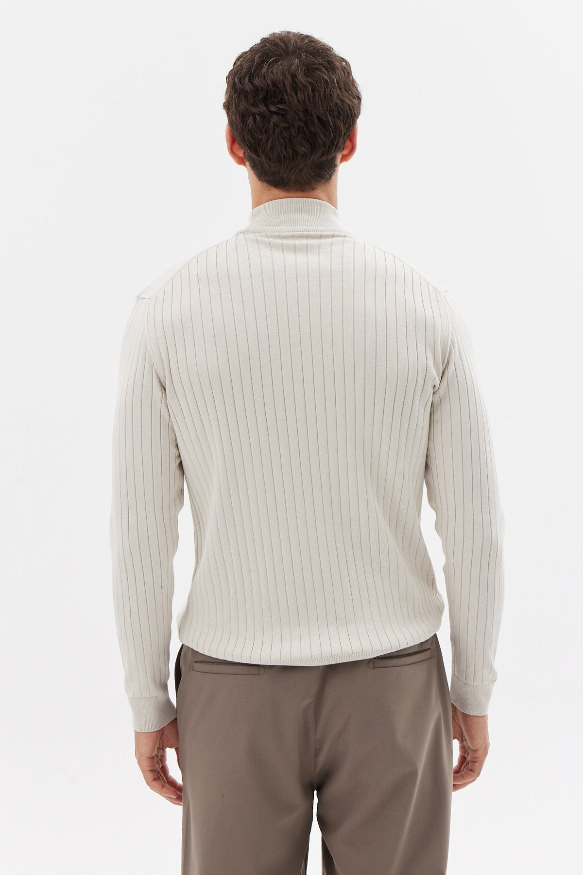 سویتر صوفي رجالية محبوكة بنصف رقبة مدورة