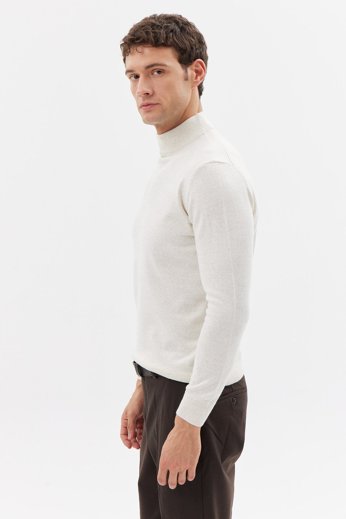 Erkek Yarım Balıkçı Yaka Örgü Kazak