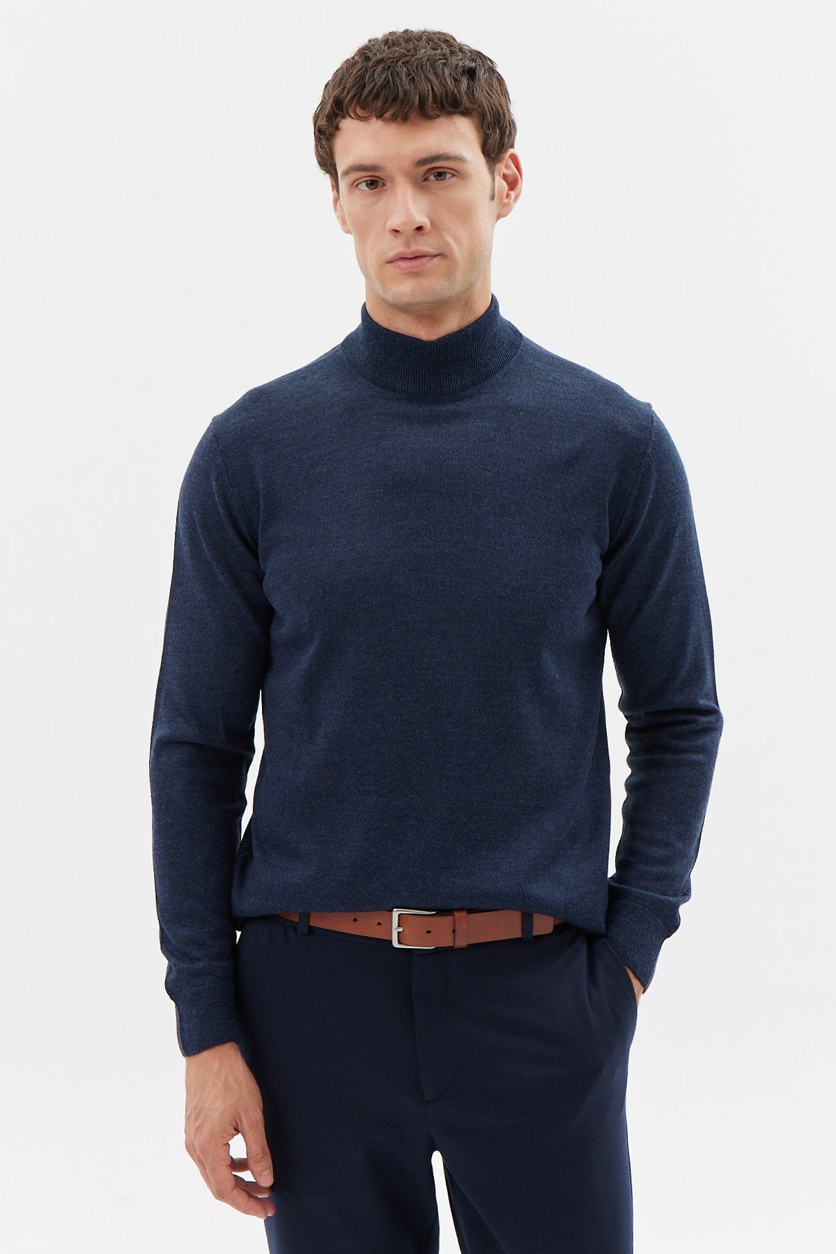 سویتر صوفي رجالية محبوكة بنصف رقبة مدورة