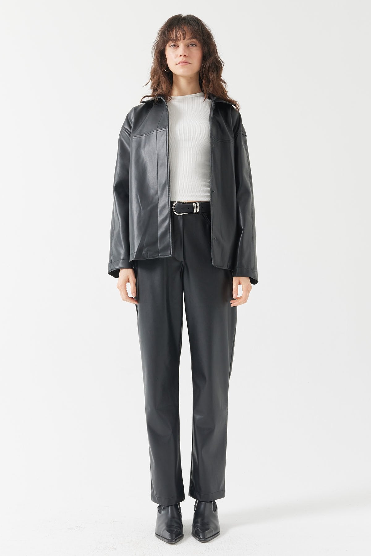 Kadın Düz Kesim Deri Pantolon