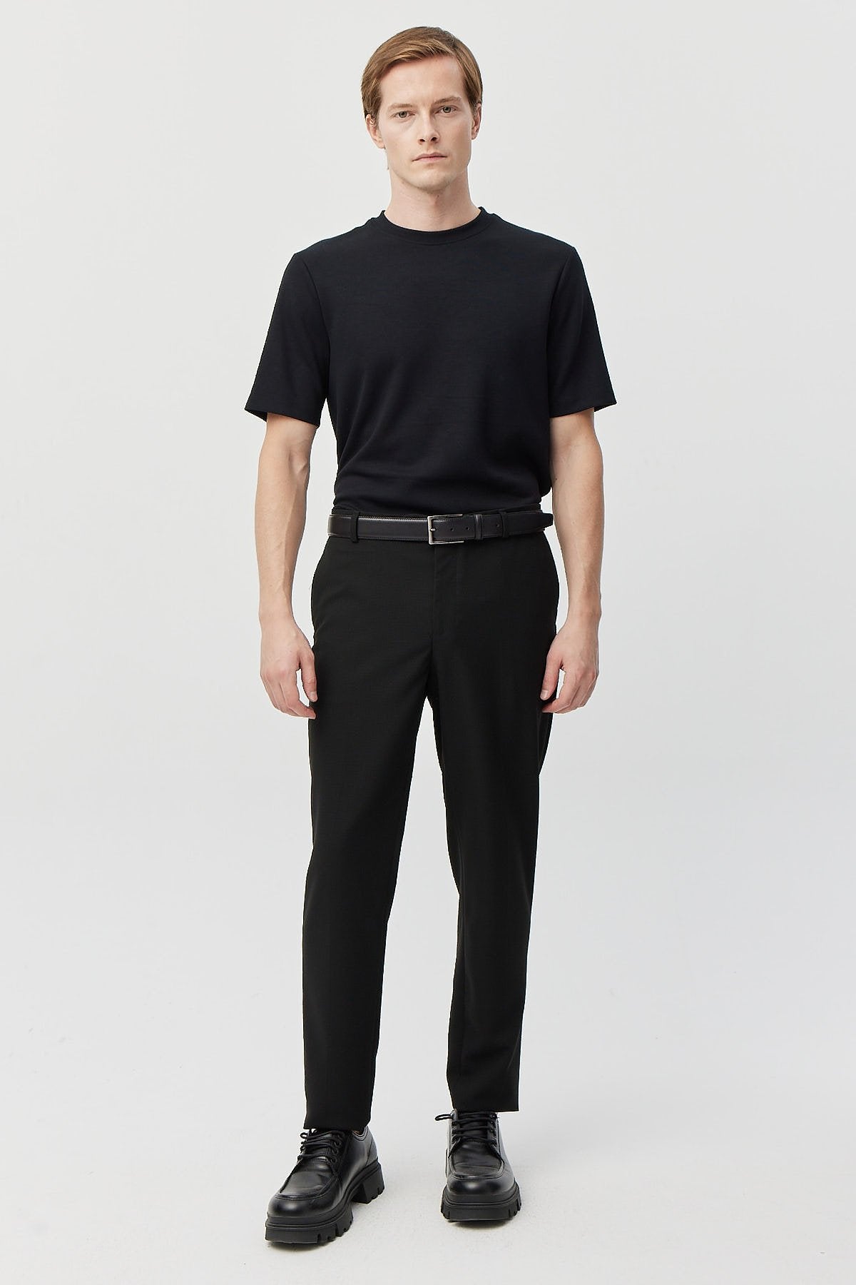 Erkek Slim Fit Klasik Kumaş Pantolon