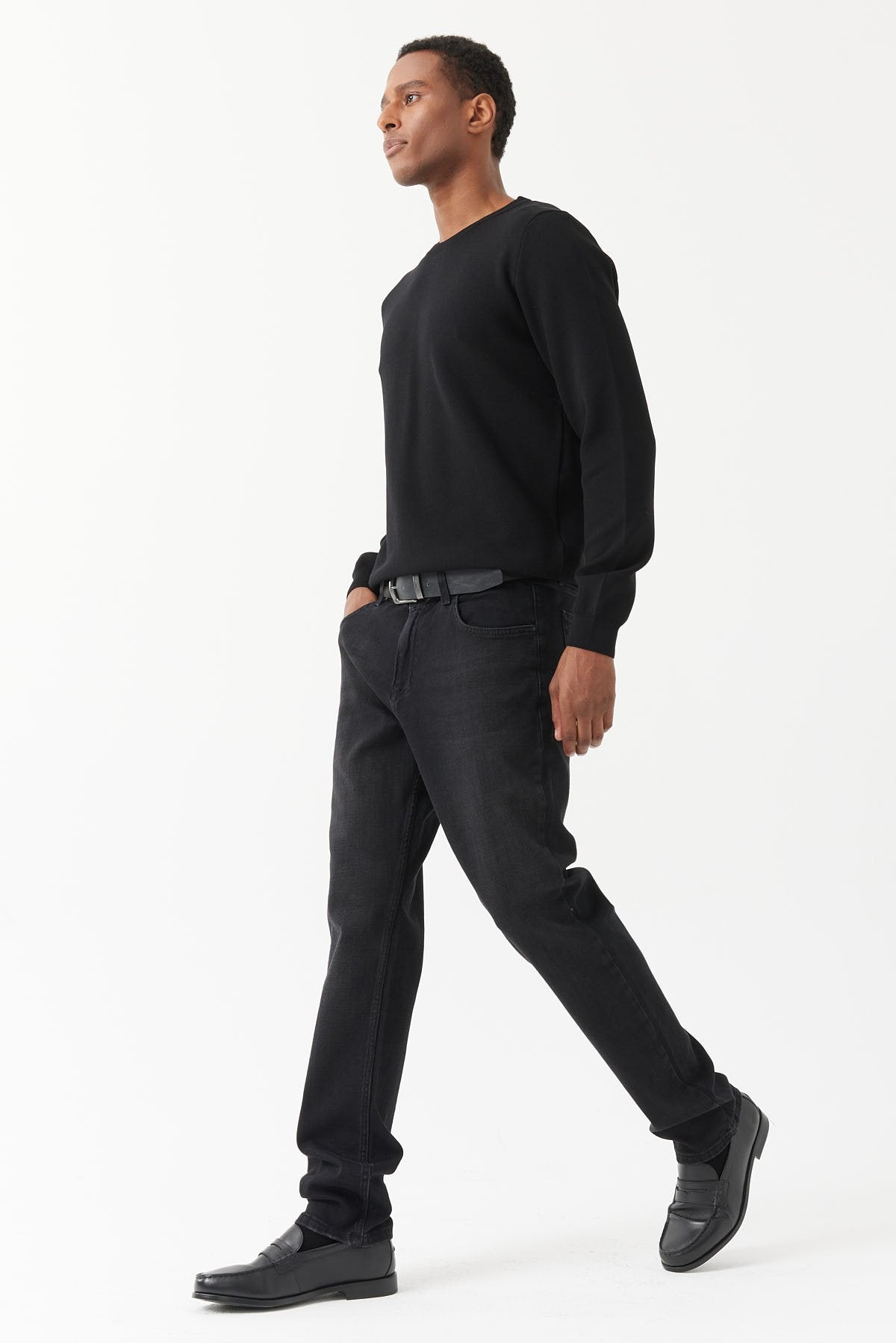 جينز رجالي عادي