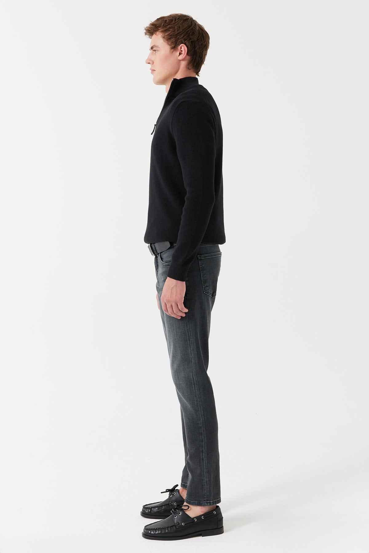 بنطلون جينز رجالي ضيق بخصر مرتفع