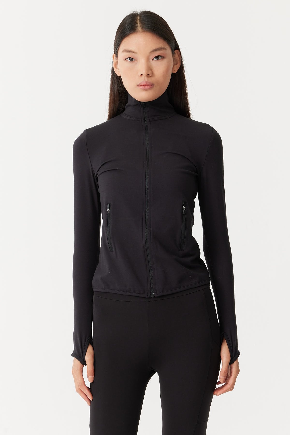 سويت شيرت نسائية بفتحة إبهام