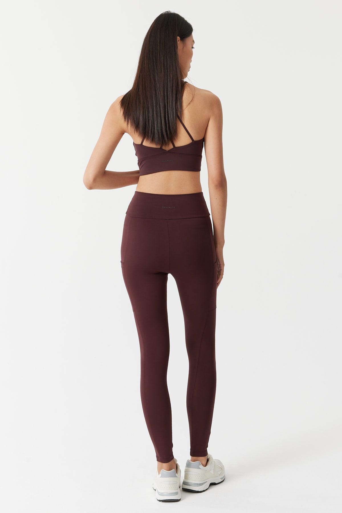 گیرفانی خانمان بە وردی لینجی