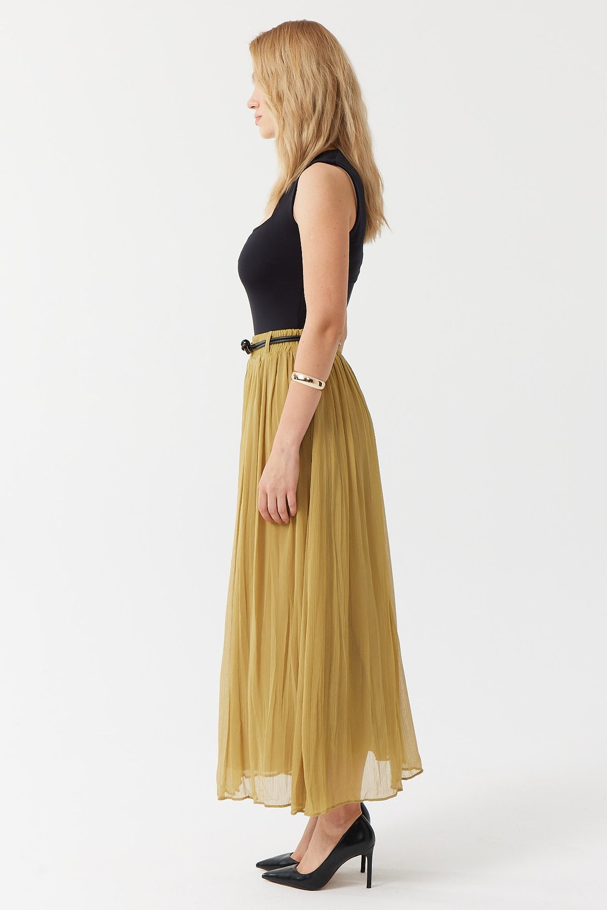 تنورة شيفون نسائية بتفاصيل حزام