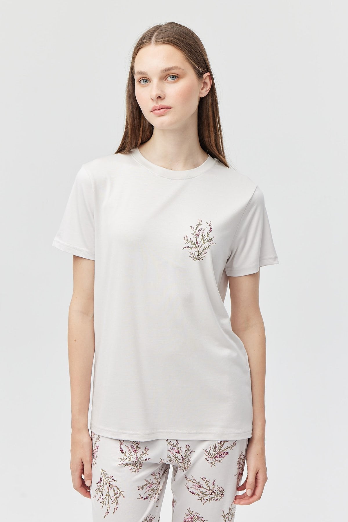 سێتی بیجامەی قۆڵ کورتی خانمان