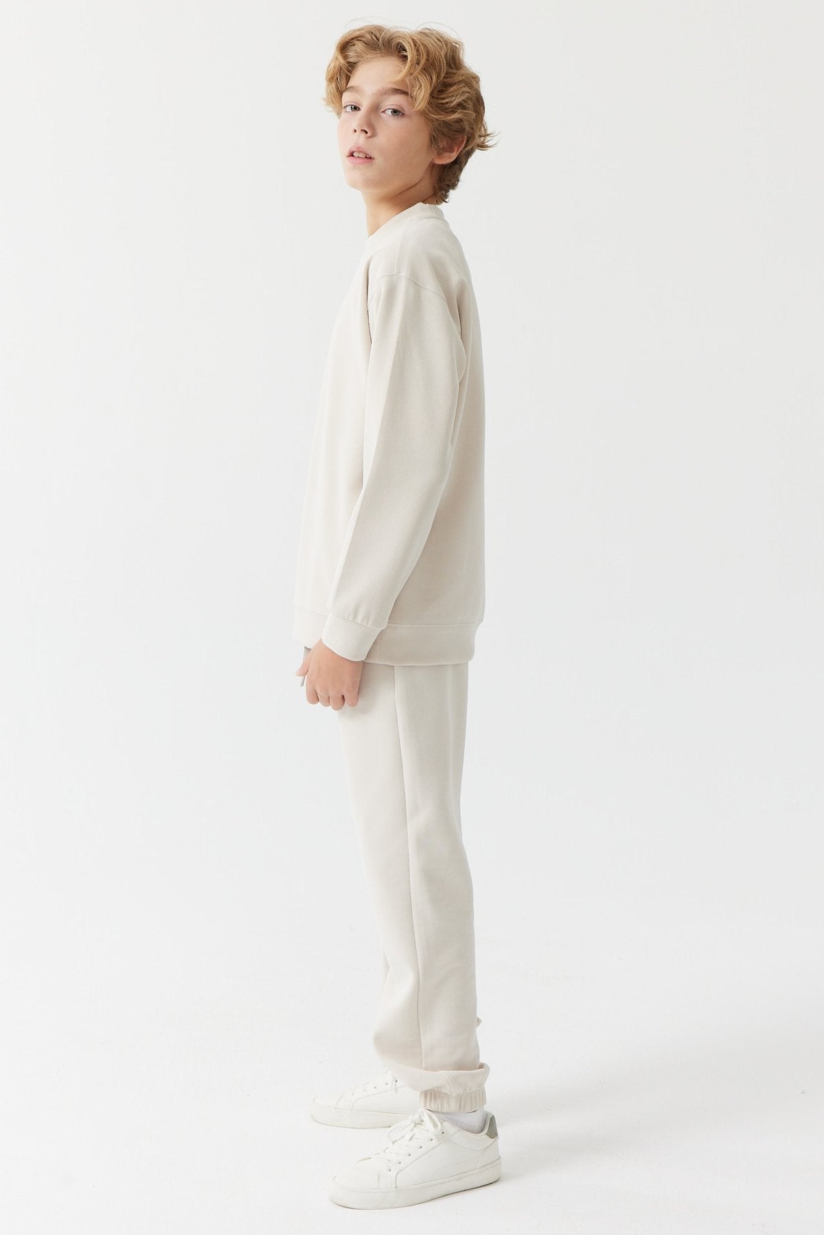 بنطلون رياضية بخصر مطاطي للأولاد