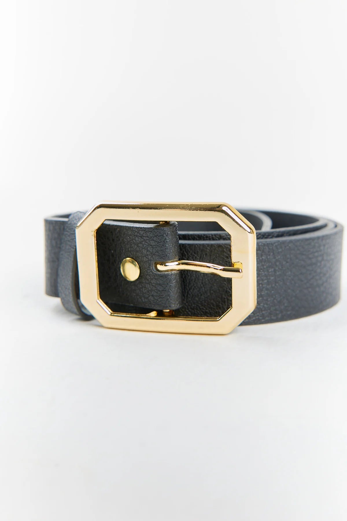 حزام نسائي مفصل بإبزيم