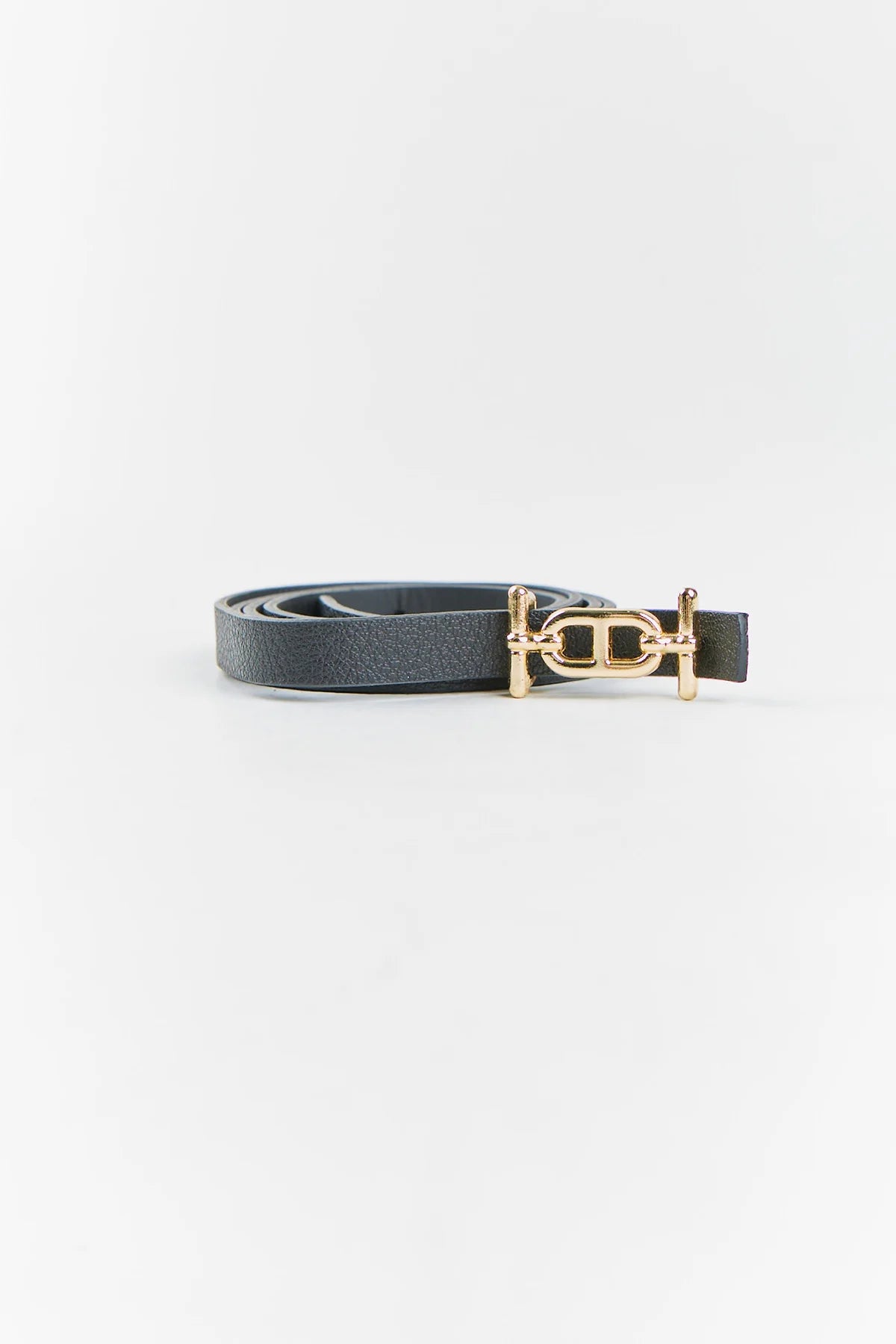 حزام نسائي مفصل بإبزيم