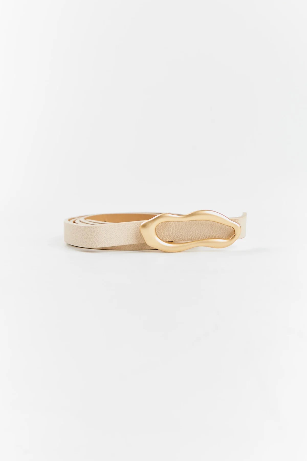 حزام نسائي مفصل بإبزيم