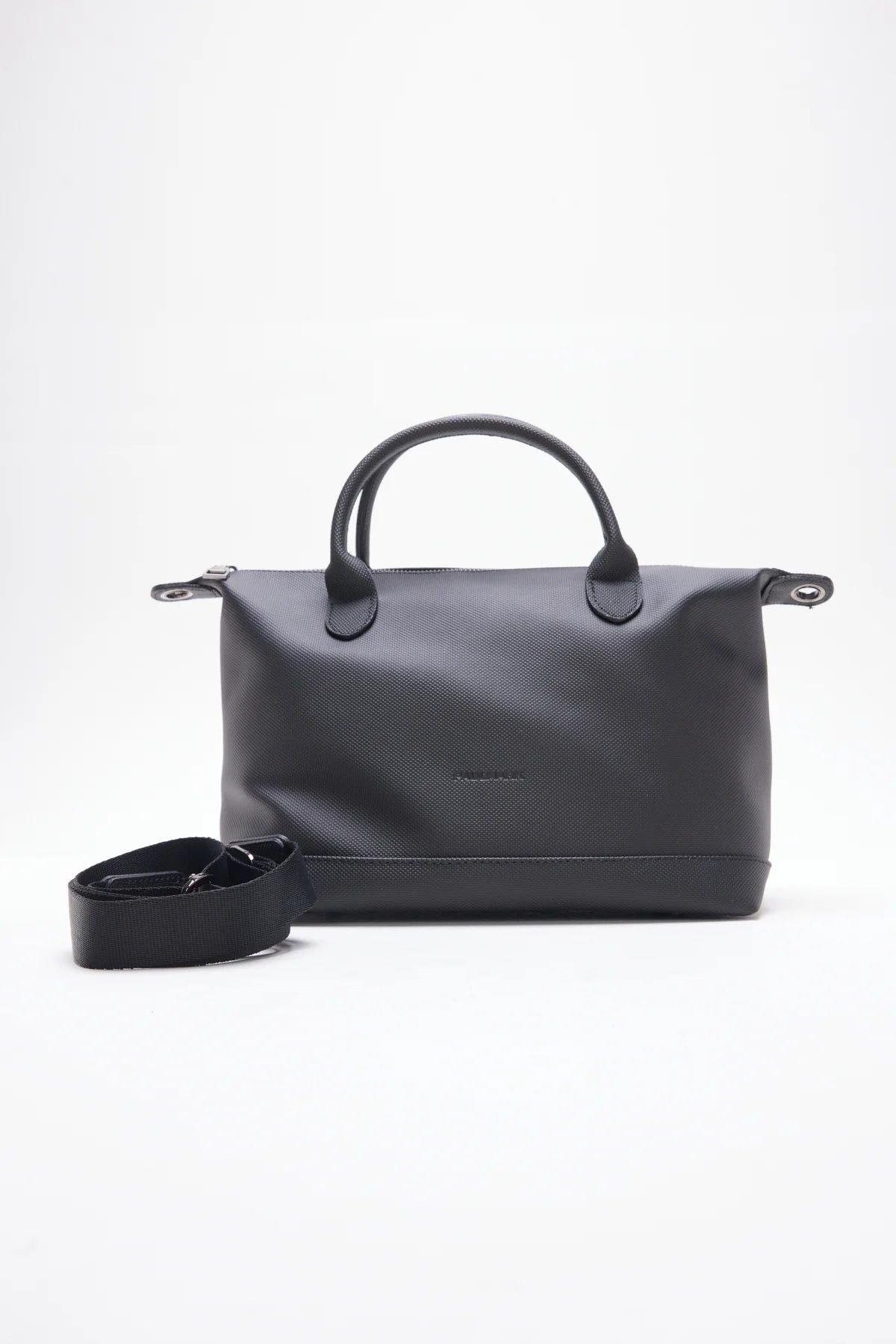 حقيبة نسائية بمقبض قصير