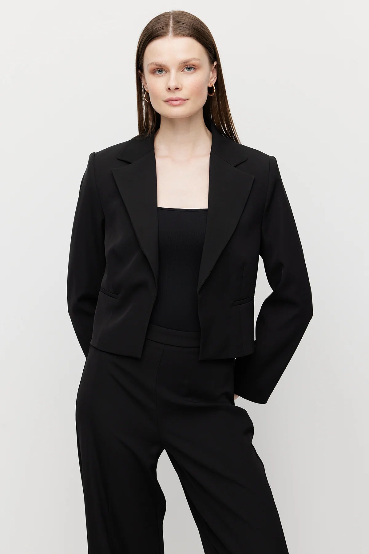 Women's Classic Fit Short Jacket