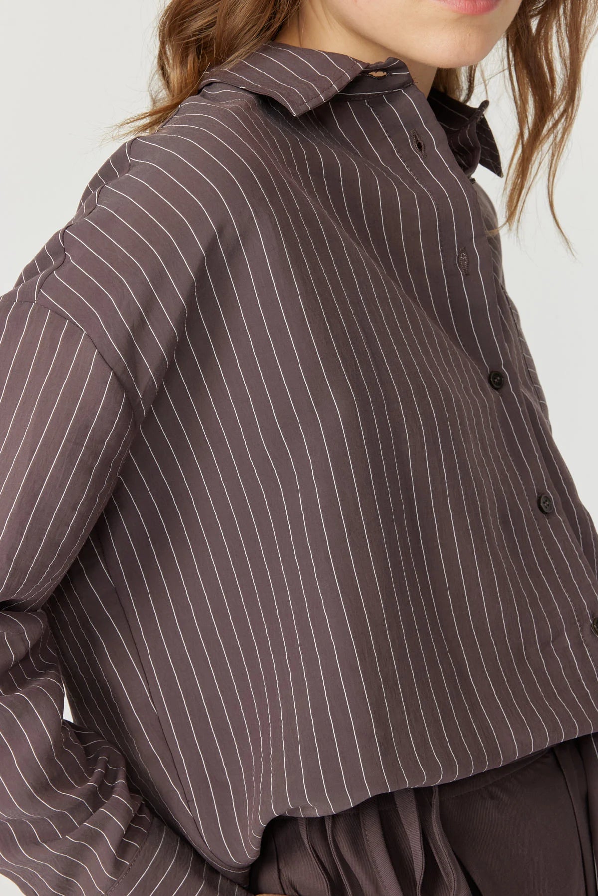 کراسێکی ڕەنگاوڕەنگی ئافرەتان